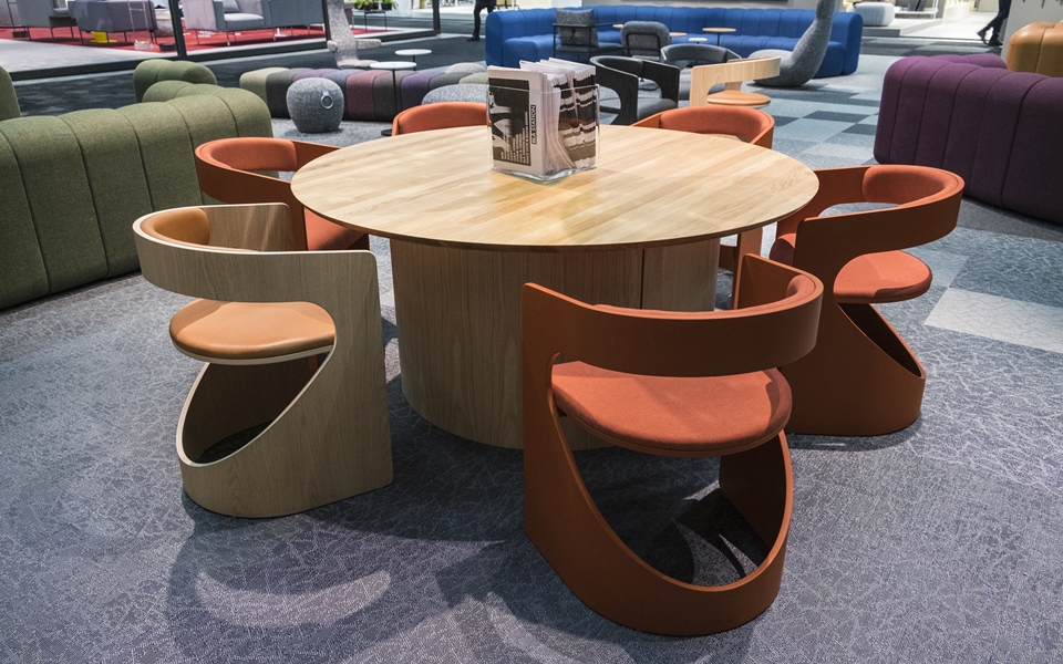 华体会体育官方在线官网 - 坐具|吧椅/凳子|办公家具|华体会体育官方在线官网家具|LUCKY 圆凳/洽谈椅