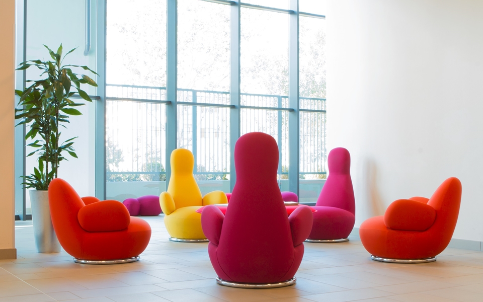 华体会体育官方在线官网 - 坐具|沙发|办公家具|华体会体育官方在线官网家具|OPPO  沙发椅