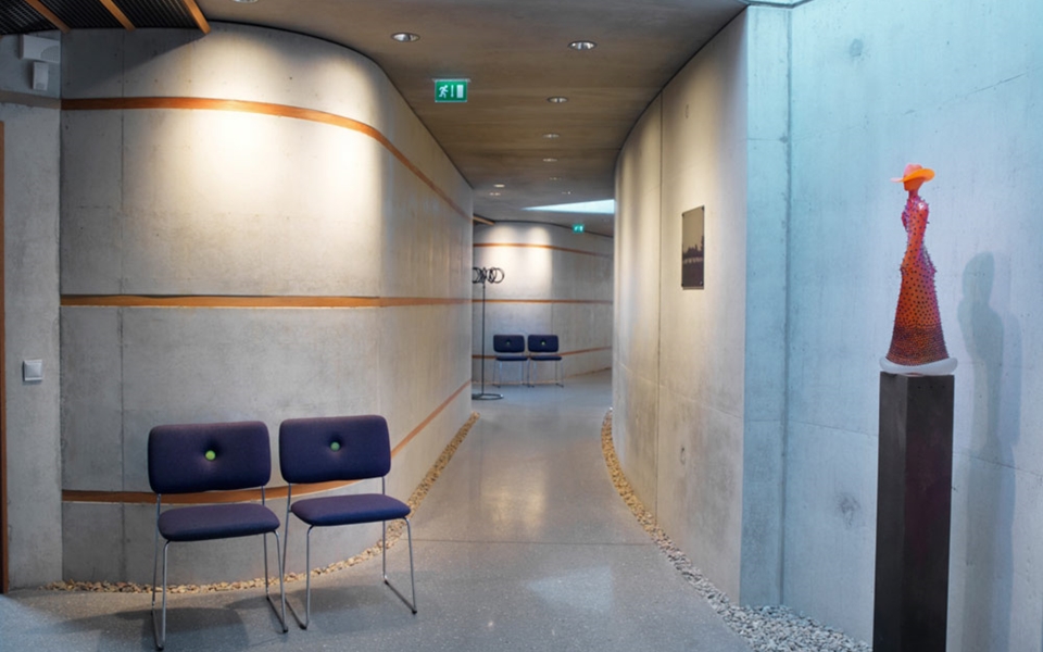 华体会体育官方在线官网 - 坐具|休闲椅|办公家具|华体会体育官方在线官网家具|DUNDRA 洽谈椅