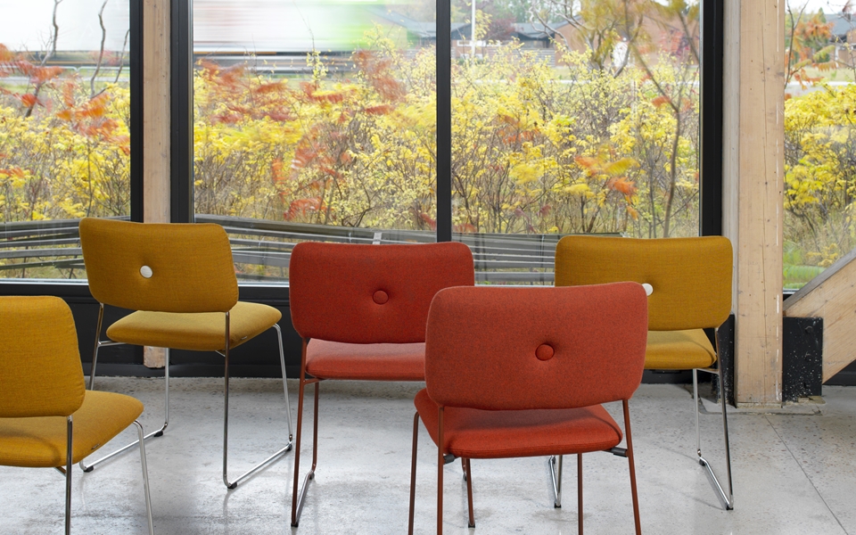 华体会体育官方在线官网 - 坐具|休闲椅|办公家具|华体会体育官方在线官网家具|DUNDRA 洽谈椅