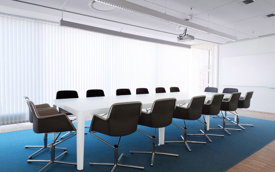 办公椅|现代真皮会议椅|办公家具|华体会体育官方在线官网家具|PEEK 会议椅/洽谈椅