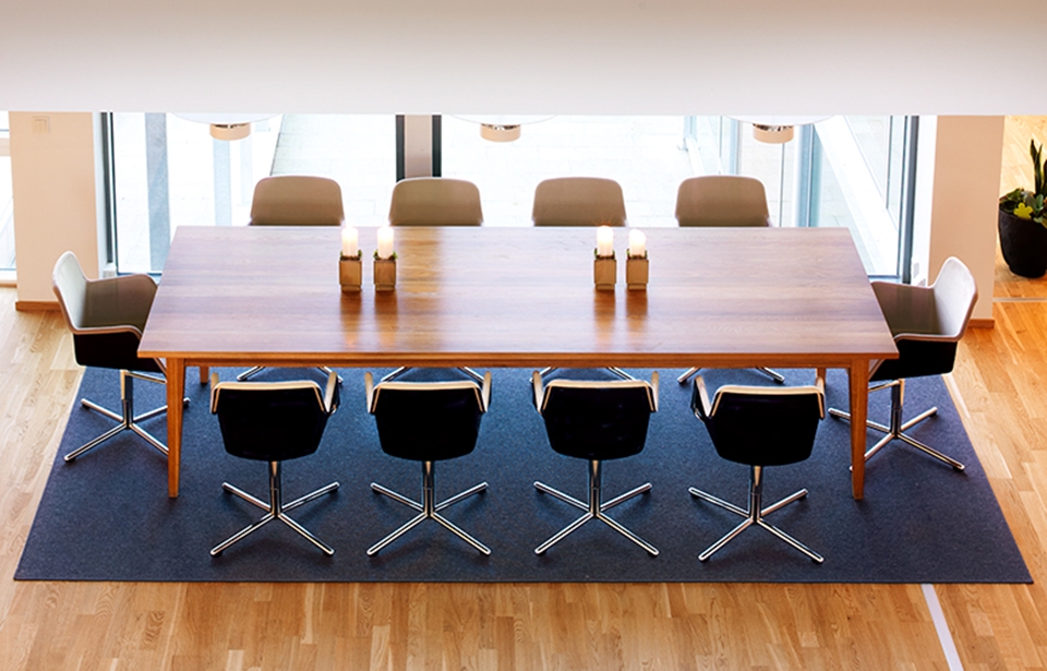 办公椅|现代真皮会议椅|办公家具|华体会体育官方在线官网家具|PEEK 会议椅/洽谈椅