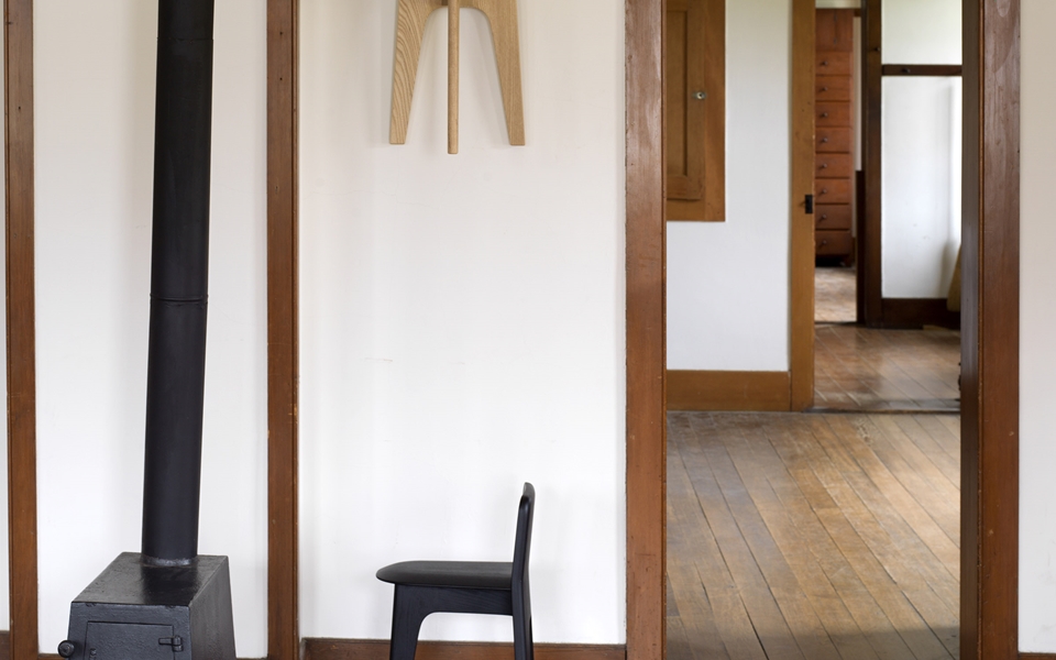 华体会体育官方在线官网 - 坐具|吧椅/凳子|办公家具|华体会体育官方在线官网家具|Stove 矮凳