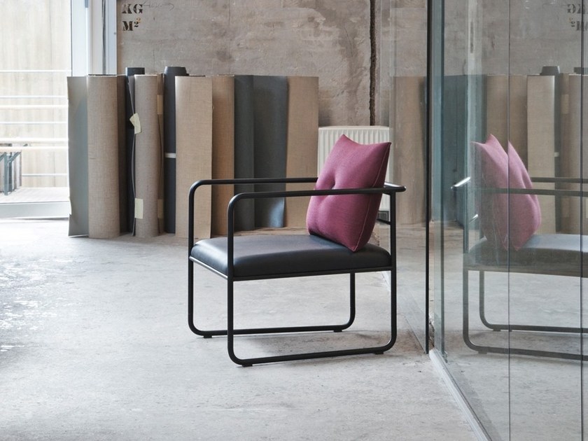 华体会体育官方在线官网 - 坐具|休闲椅|办公家具|华体会体育官方在线官网家具|MORRIS JR  休闲沙发椅