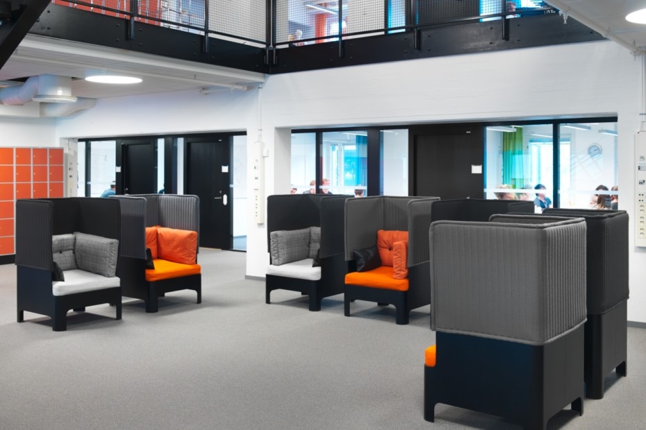 华体会体育官方在线官网 - 坐具|沙发|办公家具|华体会体育官方在线官网家具|KOJA  休闲沙发椅