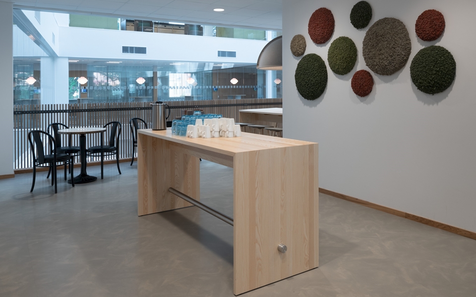 华体会体育官方在线官网 - 桌几|咖啡桌|办公家具|华体会体育官方在线官网家具|PING-PONG 高脚桌