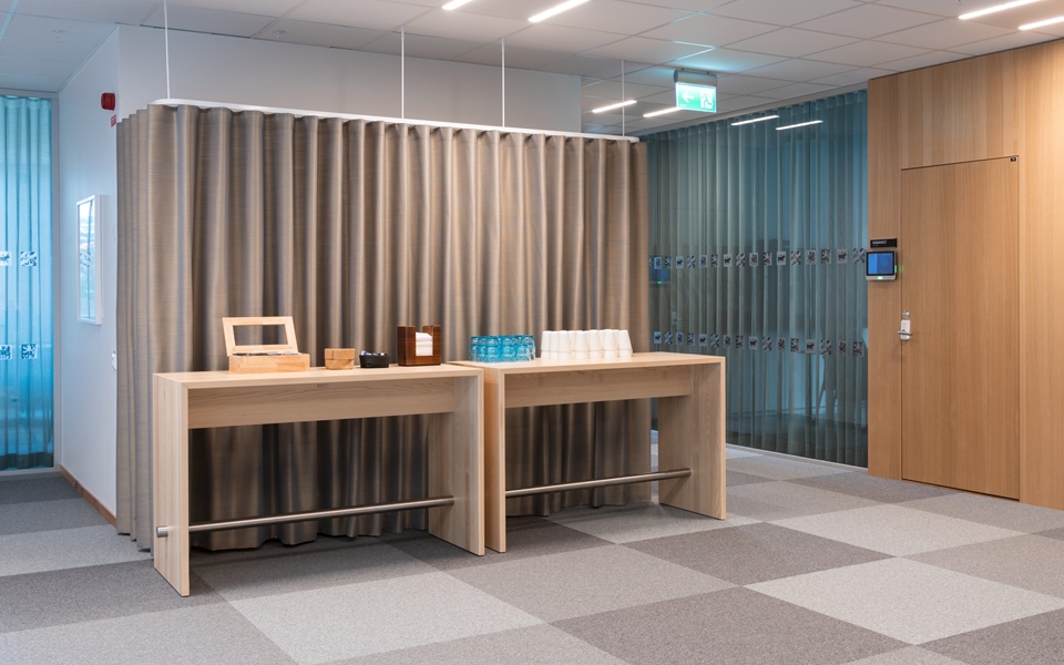 华体会体育官方在线官网 - 桌几|咖啡桌|办公家具|华体会体育官方在线官网家具|PING-PONG 高脚桌