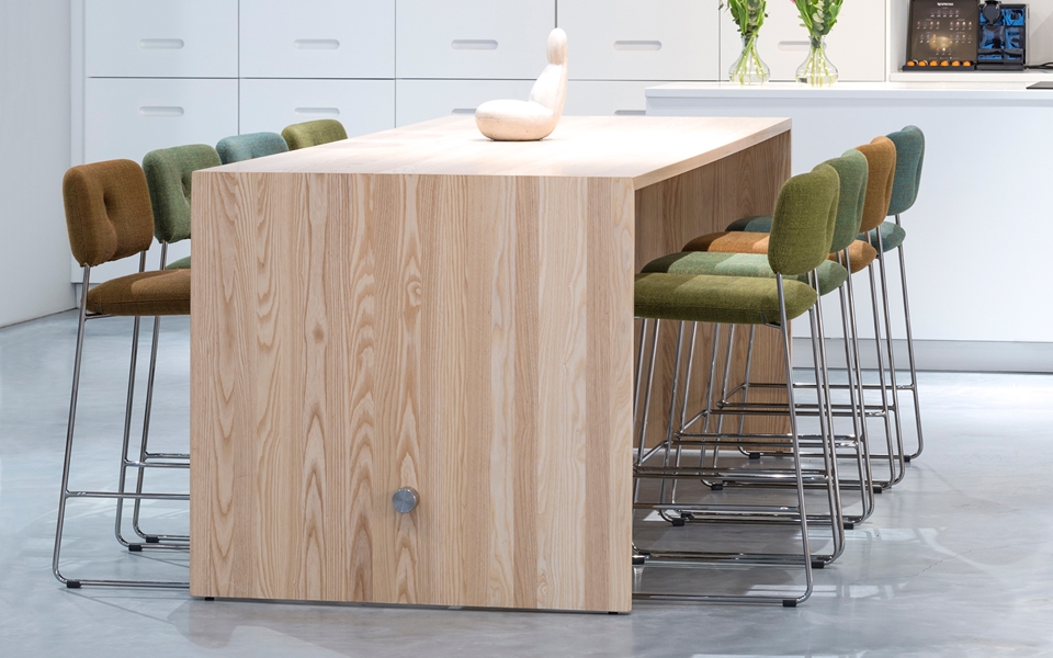 华体会体育官方在线官网 - 桌几|咖啡桌|办公家具|华体会体育官方在线官网家具|PING-PONG 高脚桌