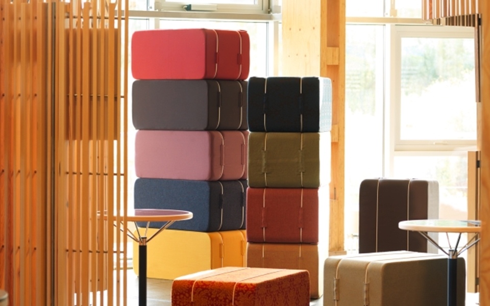 华体会体育官方在线官网 - 坐具|吧椅/凳子|办公家具|华体会体育官方在线官网家具|PM 坐垫凳/矮凳