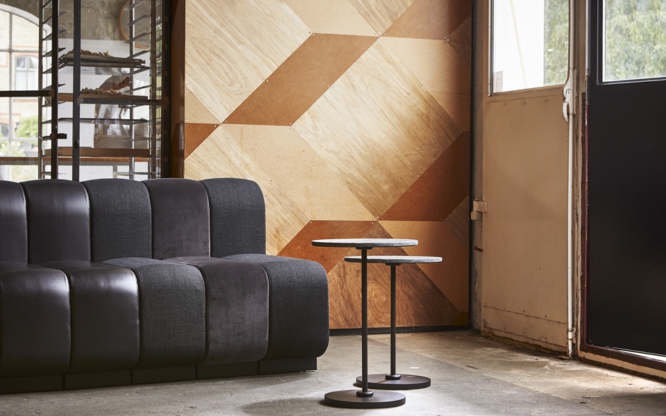 华体会体育官方在线官网 - 桌几|茶几/边几|办公家具|华体会体育官方在线官网家具|COURONNE  茶几/咖啡桌