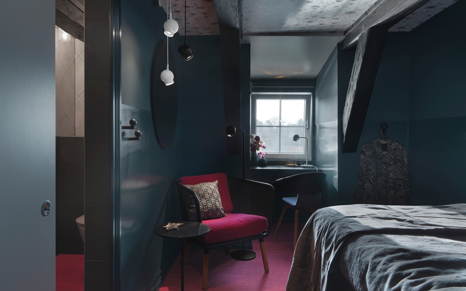 华体会体育官方在线官网 - 桌几|茶几/边几|办公家具|华体会体育官方在线官网家具|COURONNE  茶几/咖啡桌