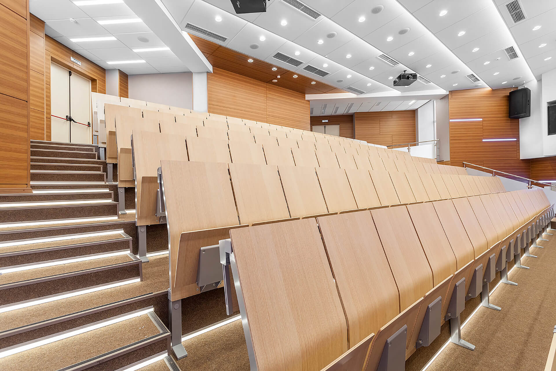 学校家具|阶梯教室桌椅|办公家具|华体会体育官方在线官网家具|E5000