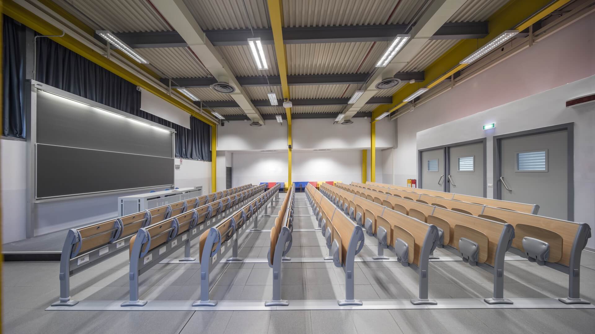 学校家具|阶梯教室桌椅|办公家具|华体会体育官方在线官网家具|Q3000