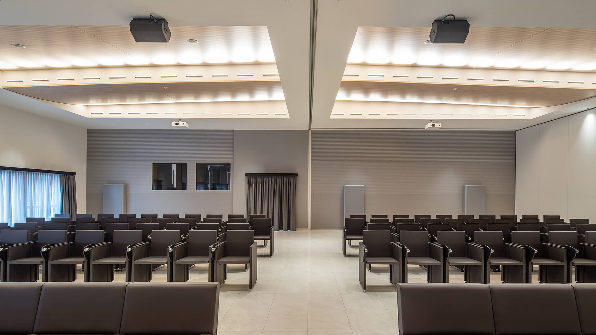 公共座椅|礼堂椅、报告厅椅|办公家具|华体会体育官方在线官网家具|ON TIME 剧院/礼堂椅