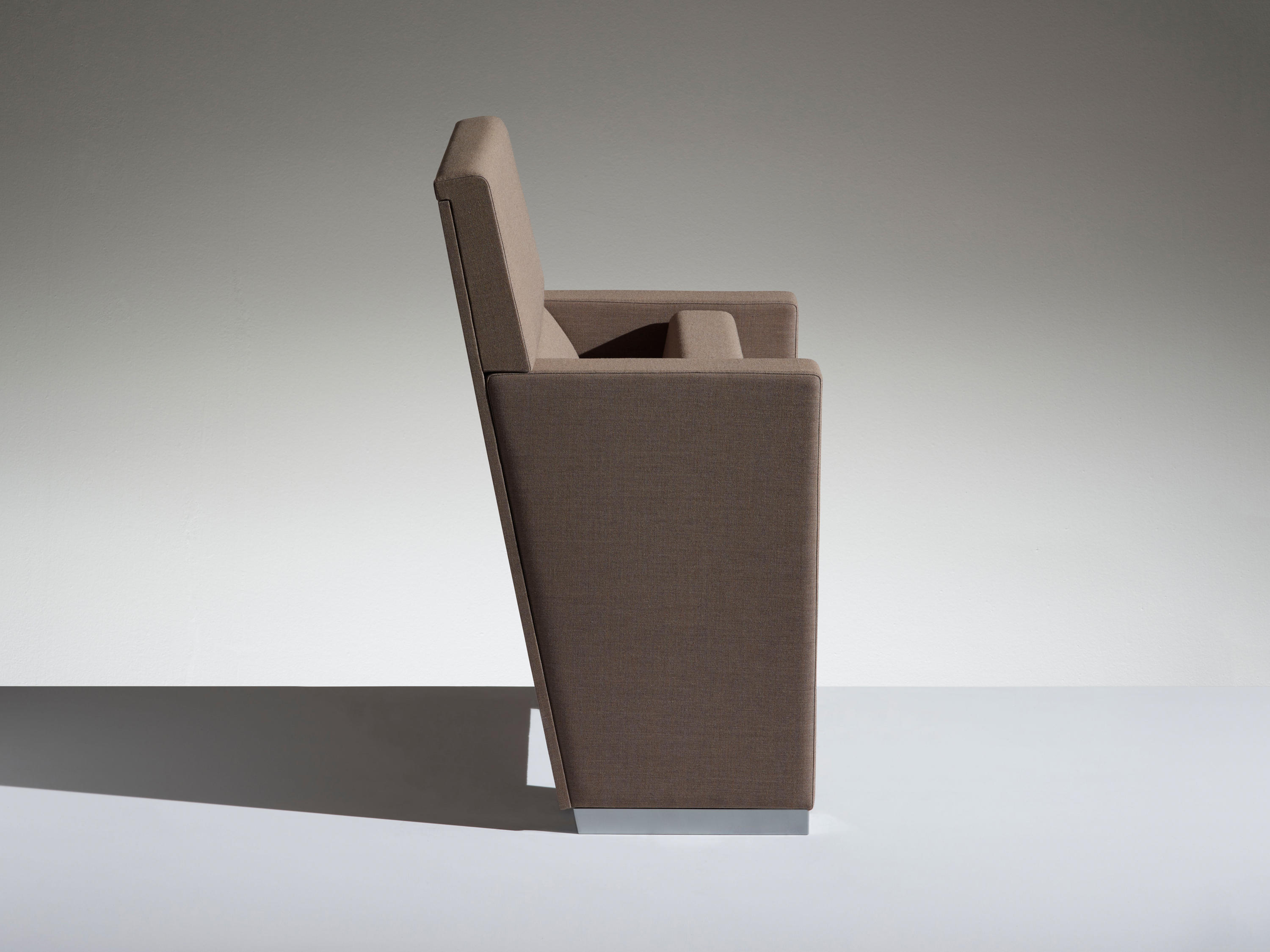 公共座椅|礼堂椅、报告厅椅|办公家具|华体会体育官方在线官网家具|L213 剧院/礼堂椅