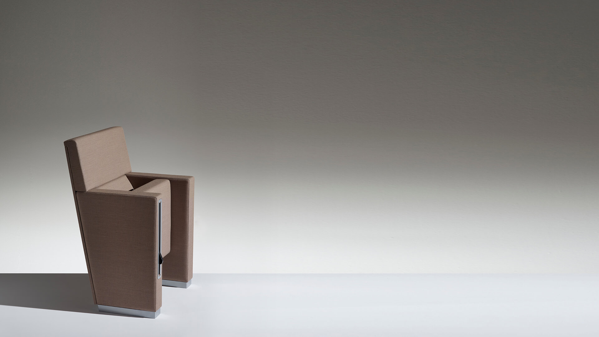 公共座椅|礼堂椅、报告厅椅|办公家具|华体会体育官方在线官网家具|L213 剧院/礼堂椅