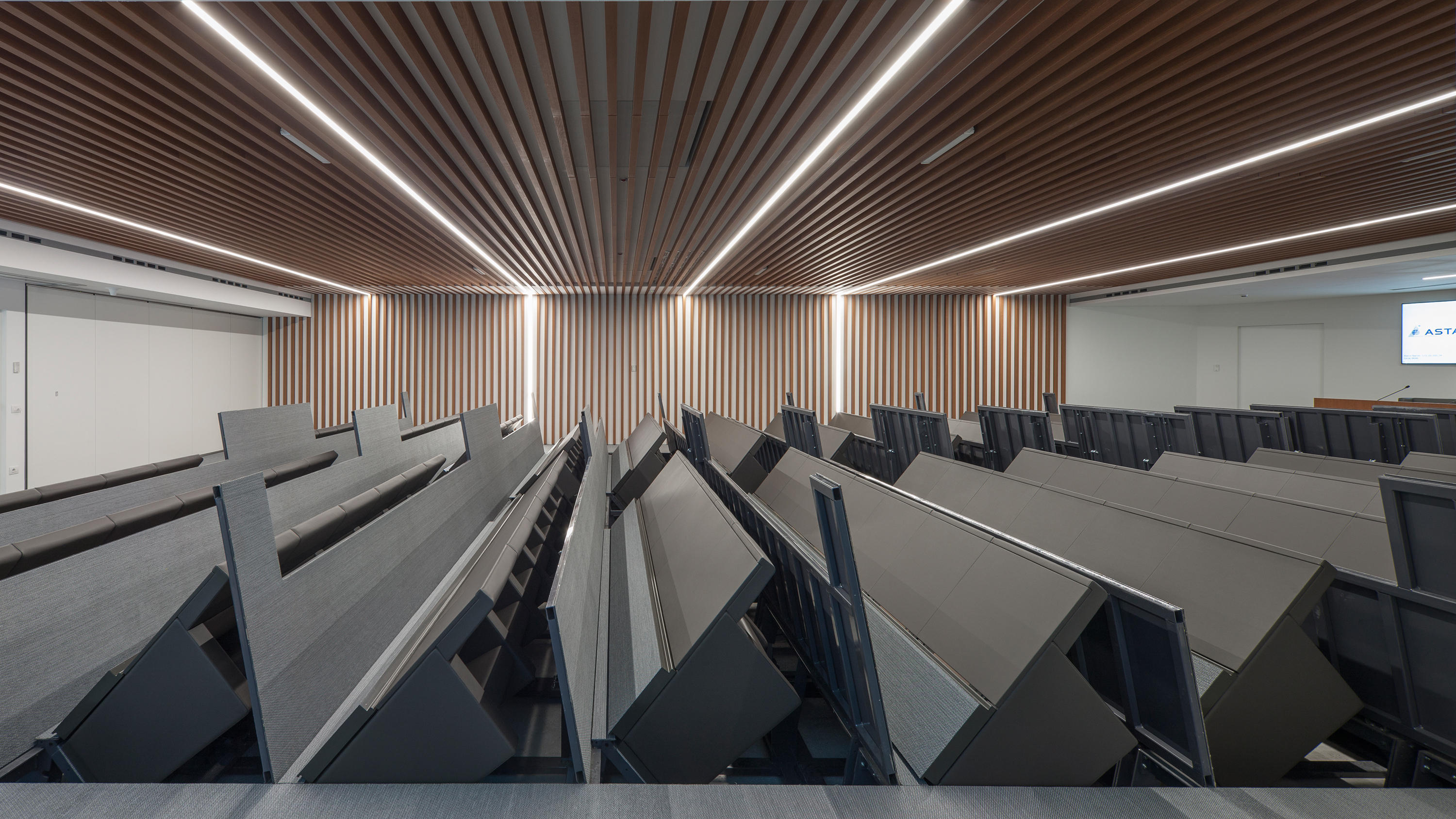 公共座椅|礼堂椅、报告厅椅|办公家具|华体会体育官方在线官网家具|L213 剧院/礼堂椅