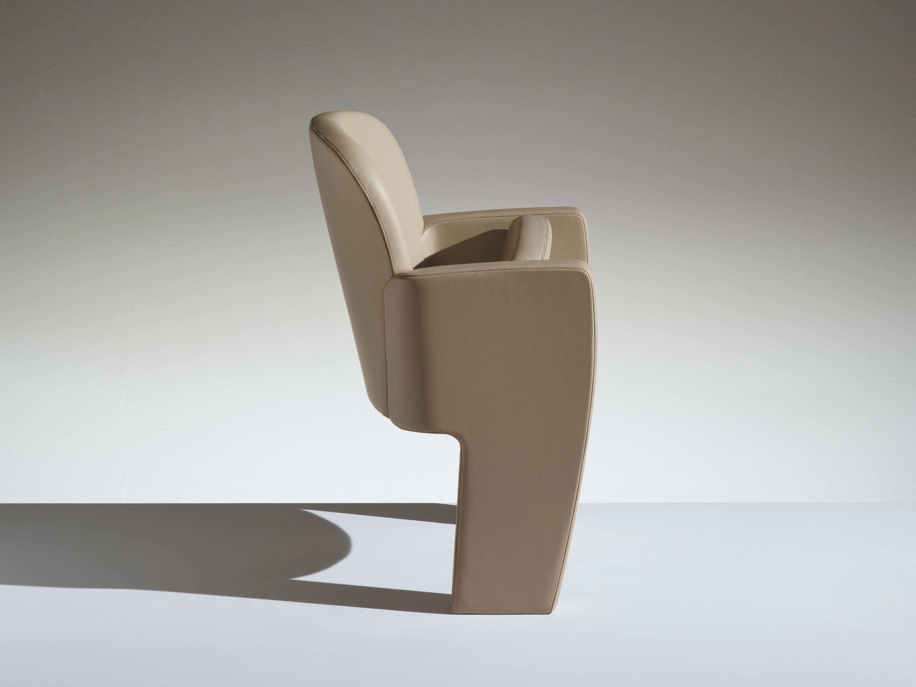 公共座椅|礼堂椅、报告厅椅|办公家具|华体会体育官方在线官网家具|Tail 剧院/礼堂椅