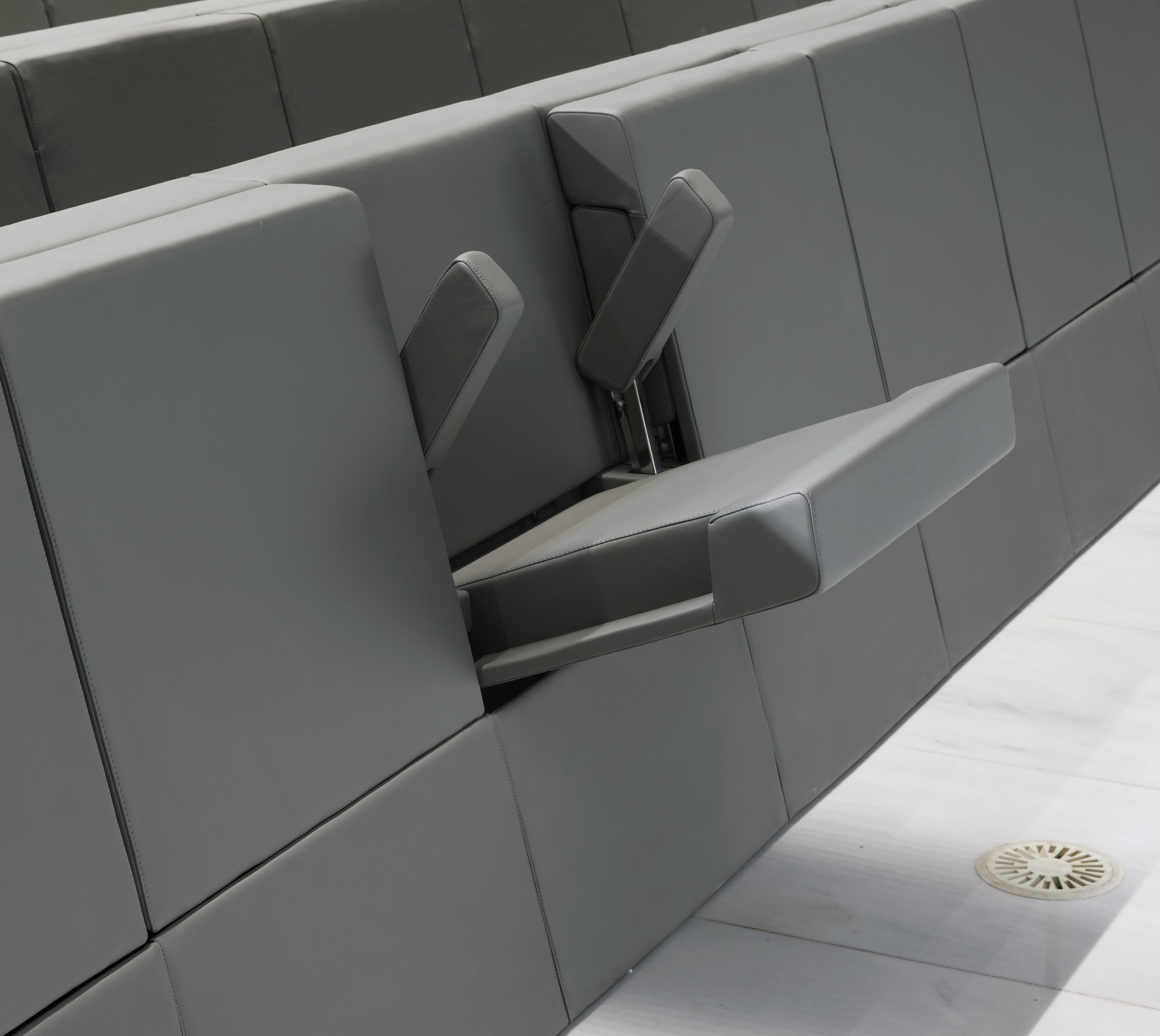 学校家具|阶梯教室桌椅|办公家具|华体会体育官方在线官网家具|源雅