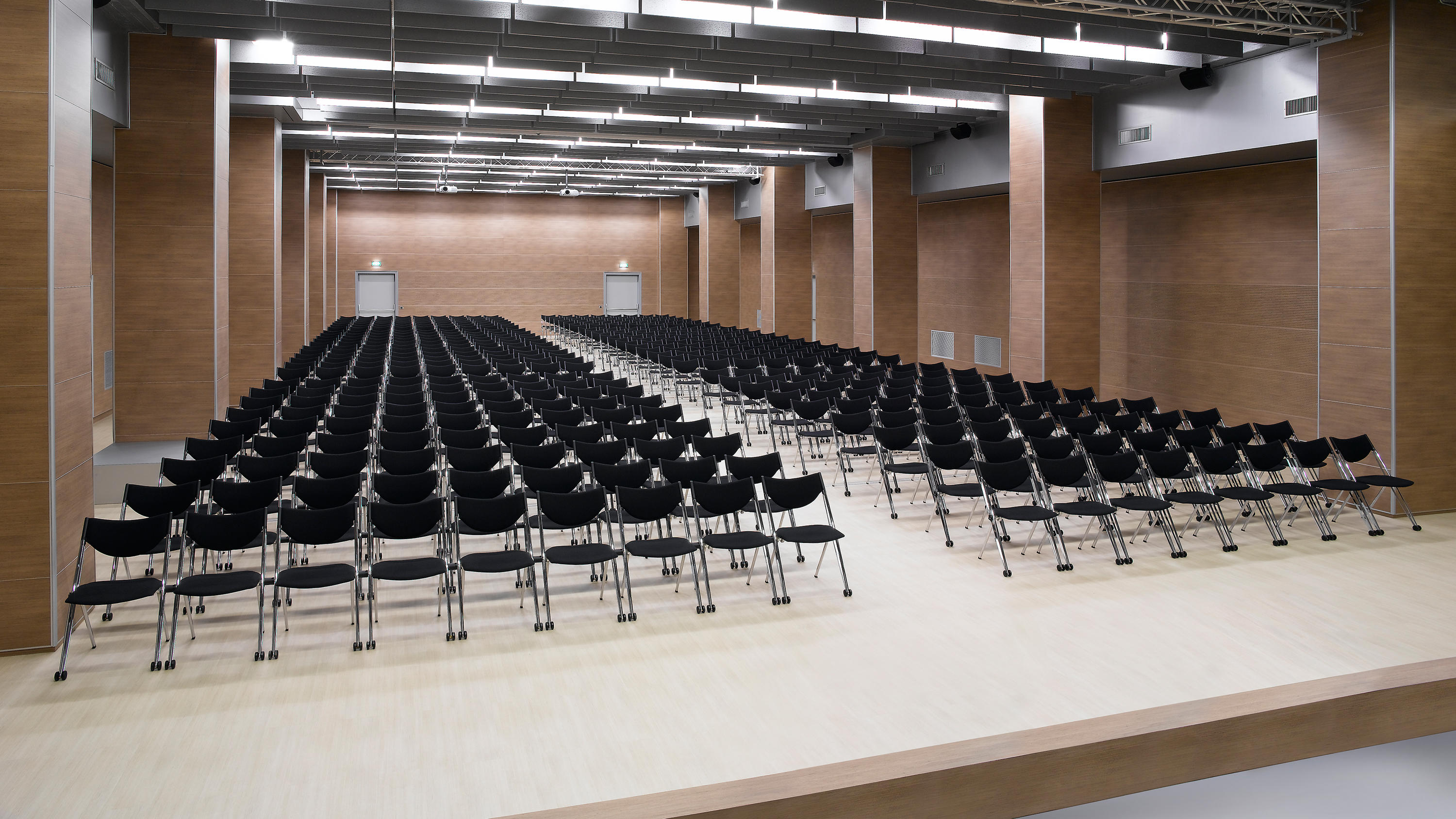 办公椅|现代真皮会议椅|办公家具|华体会体育官方在线官网家具|CONPASSO 办公椅