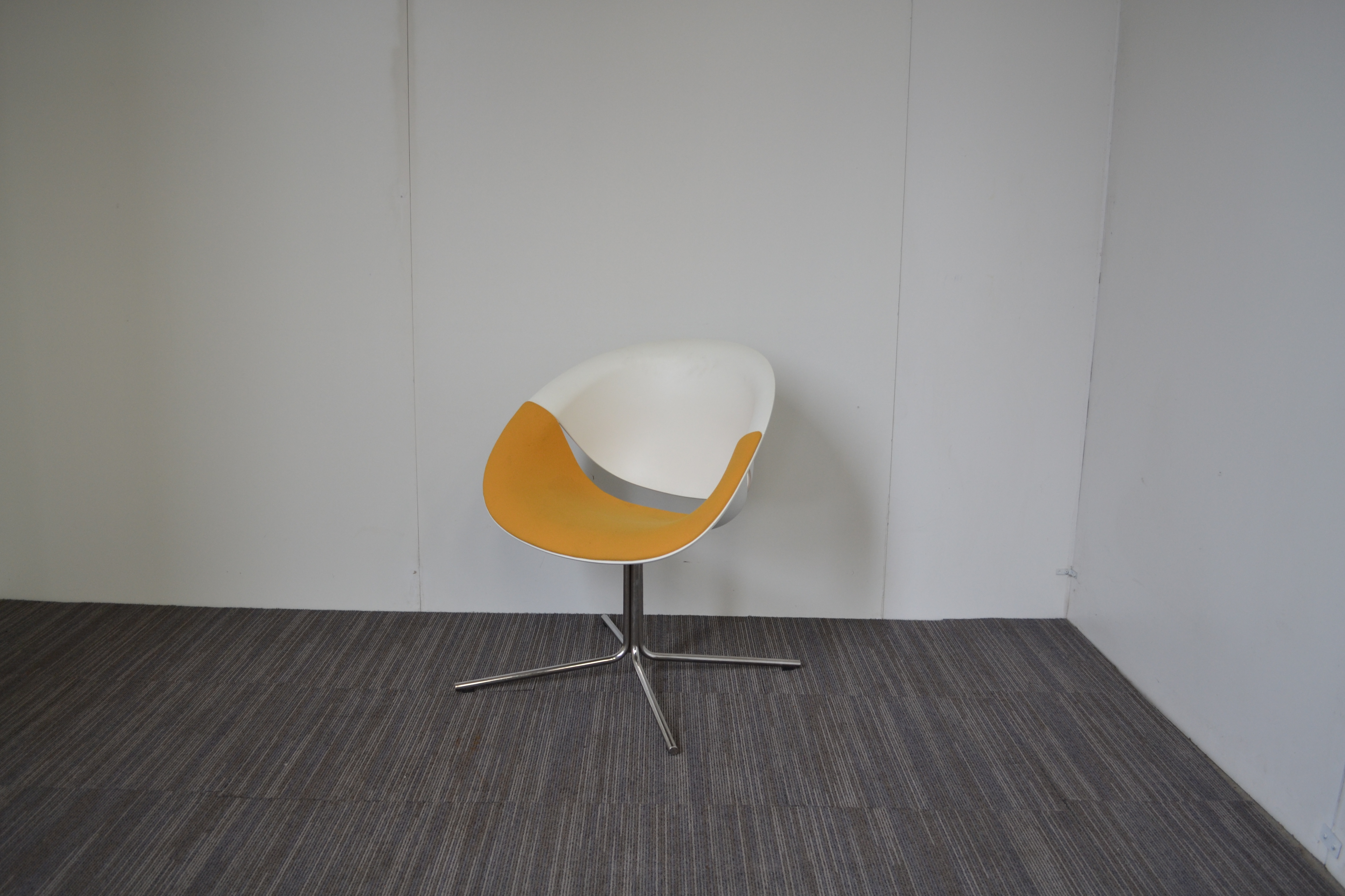 华体会体育官方在线官网 - 坐具|休闲椅|办公家具|华体会体育官方在线官网家具|So Happy 洽谈椅/办公椅