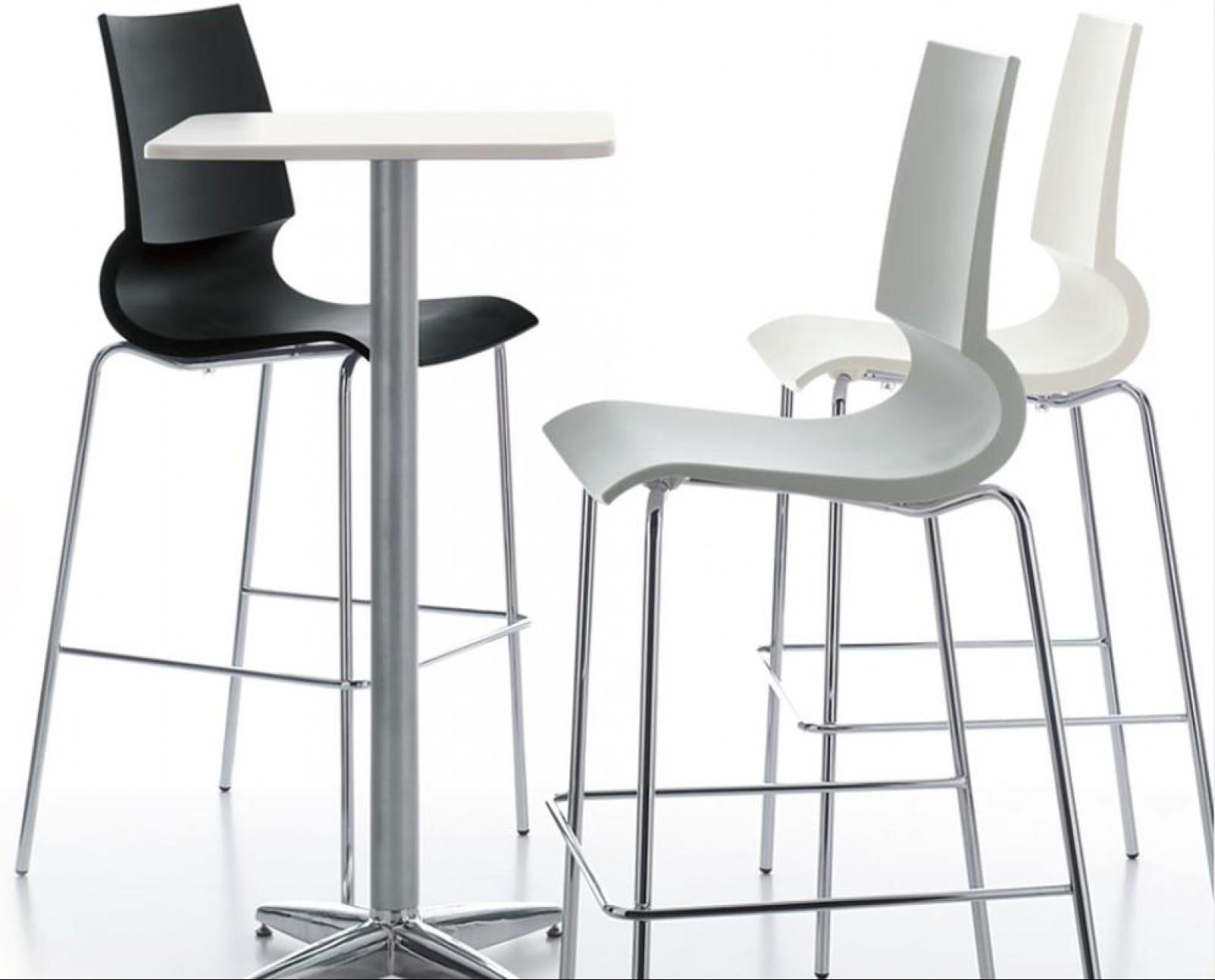 华体会体育官方在线官网 - 坐具|休闲椅|办公家具|华体会体育官方在线官网家具|Ricciolina 洽谈椅/办公椅