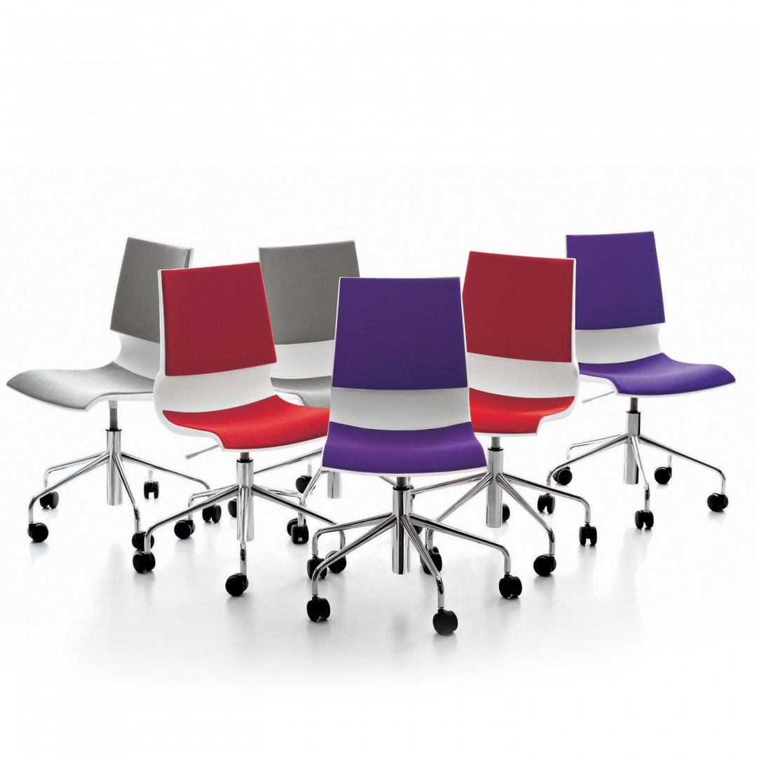 华体会体育官方在线官网 - 坐具|休闲椅|办公家具|华体会体育官方在线官网家具|Ricciolina 洽谈椅/办公椅