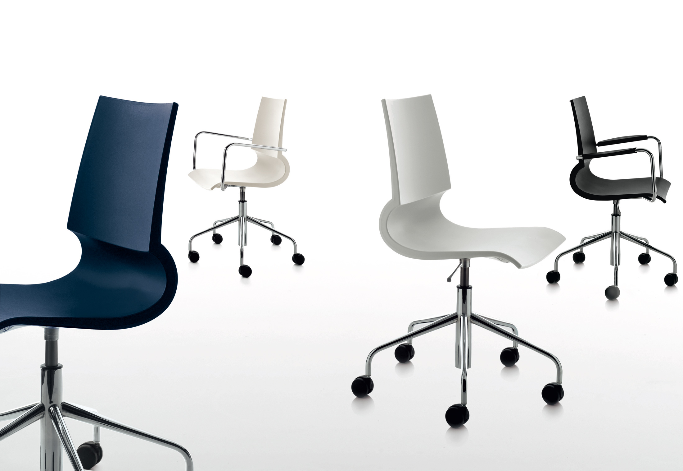 华体会体育官方在线官网 - 坐具|休闲椅|办公家具|华体会体育官方在线官网家具|Ricciolina 洽谈椅/办公椅