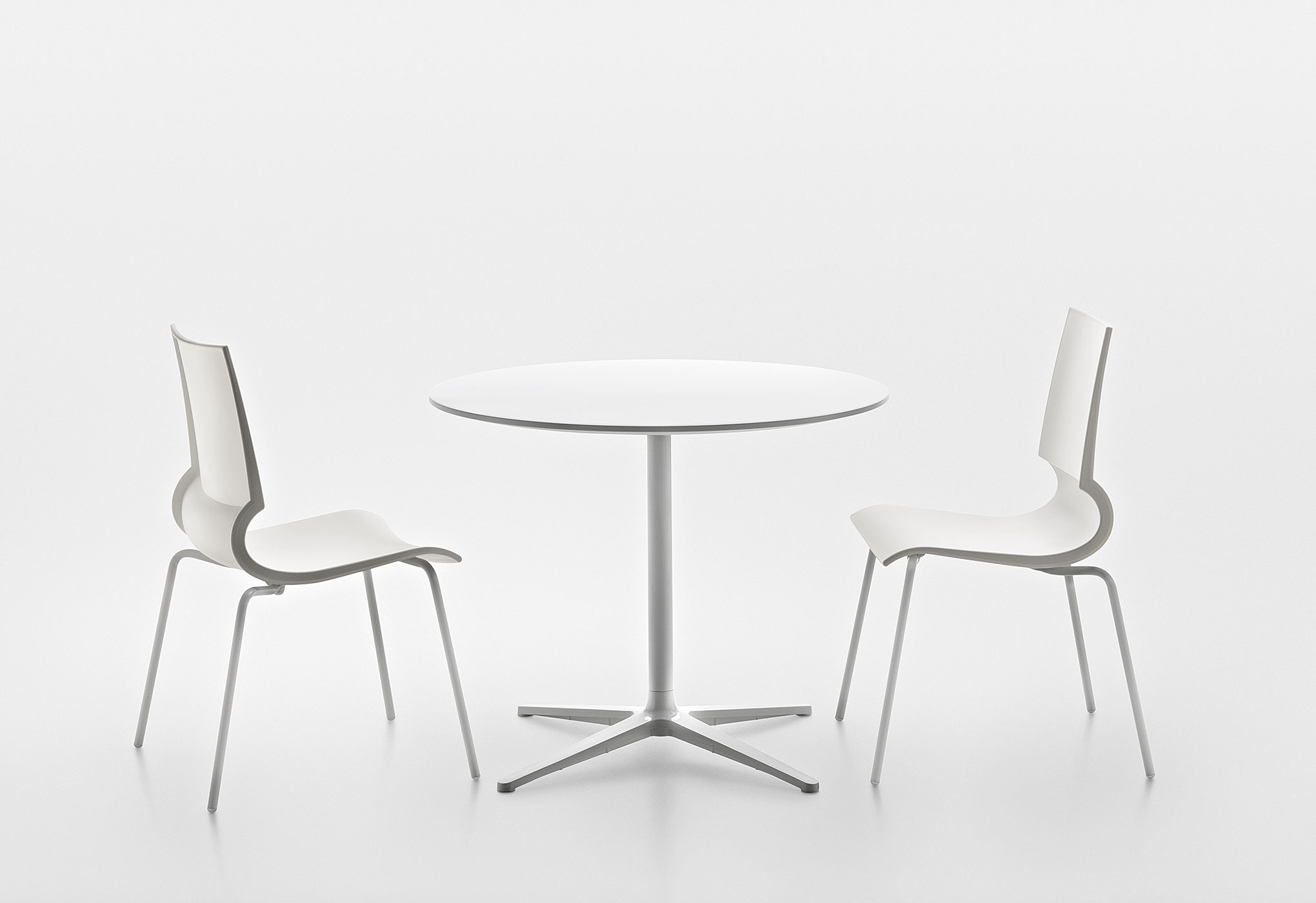 华体会体育官方在线官网 - 坐具|休闲椅|办公家具|华体会体育官方在线官网家具|Ricciolina 洽谈椅/办公椅