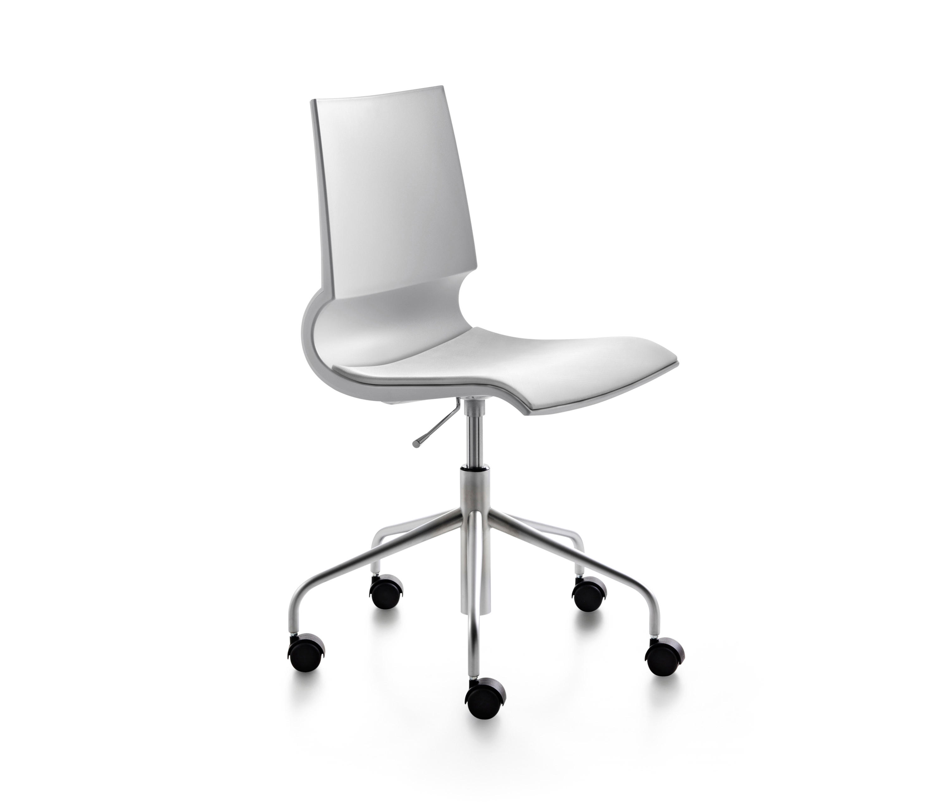 华体会体育官方在线官网 - 坐具|休闲椅|办公家具|华体会体育官方在线官网家具|Ricciolina 洽谈椅/办公椅