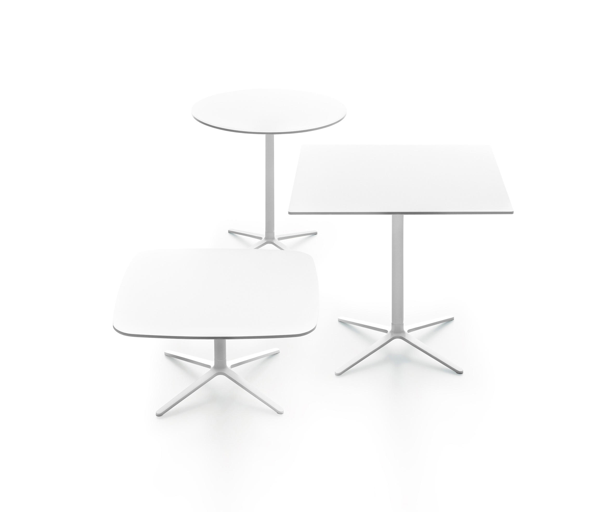 华体会体育官方在线官网 - 桌几|茶几/边几|办公家具|华体会体育官方在线官网家具|Plato 洽谈桌/咖啡桌