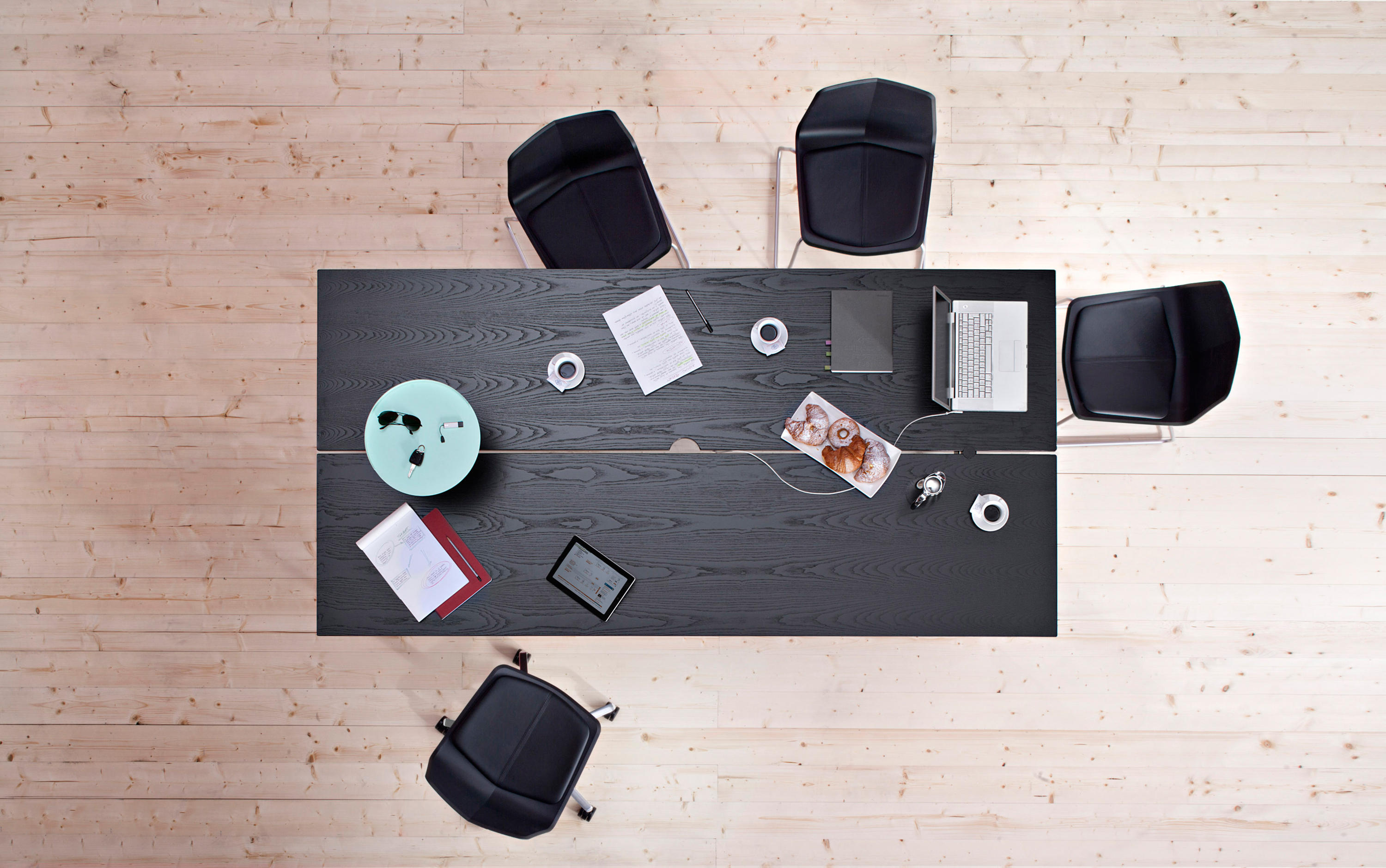 办公屏风|办公屏风系统|办公家具|华体会体育官方在线官网家具|Offset Table 工作台/办公桌