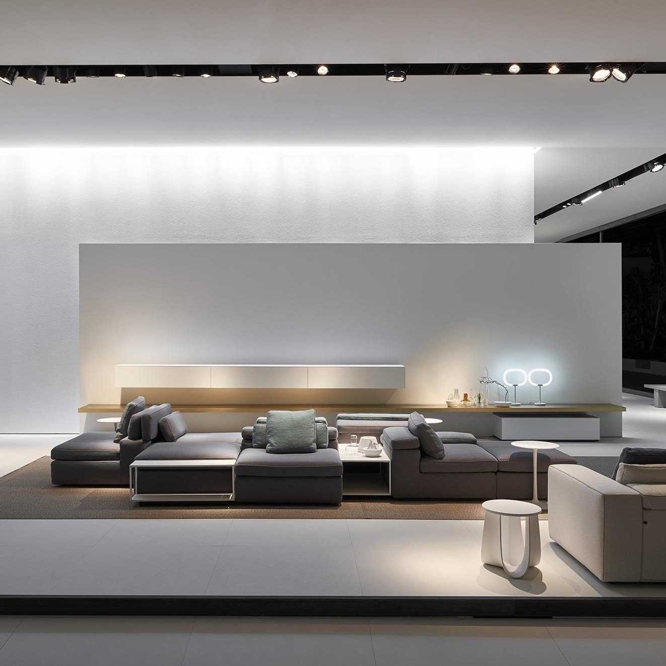 华体会体育官方在线官网 - 桌几|茶几/边几|办公家具|华体会体育官方在线官网家具|Polyurethane stool  茶几/角几