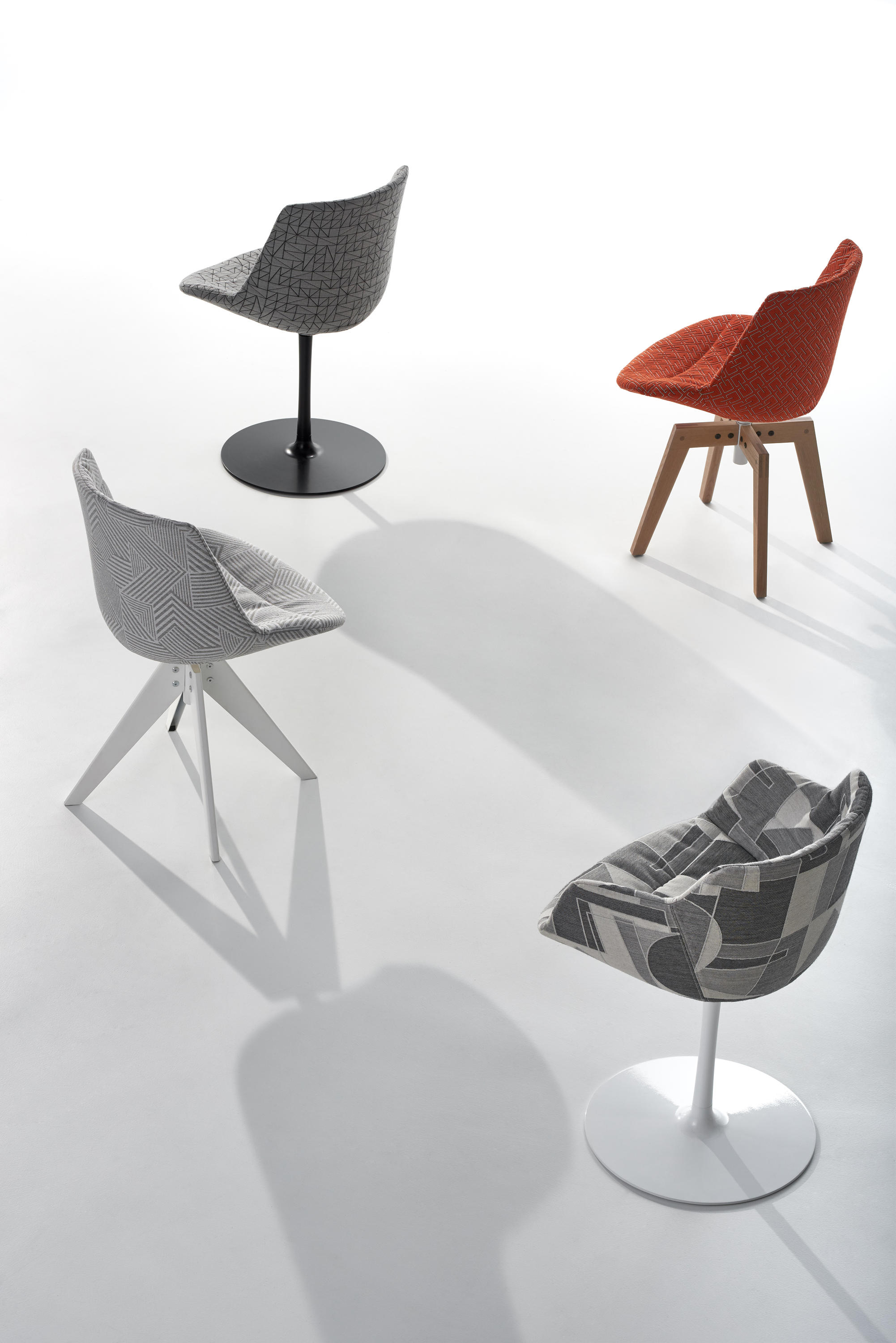 华体会体育官方在线官网 - 坐具|餐椅|办公家具|华体会体育官方在线官网家具|FLOW TEXTILE 洽谈椅/餐椅