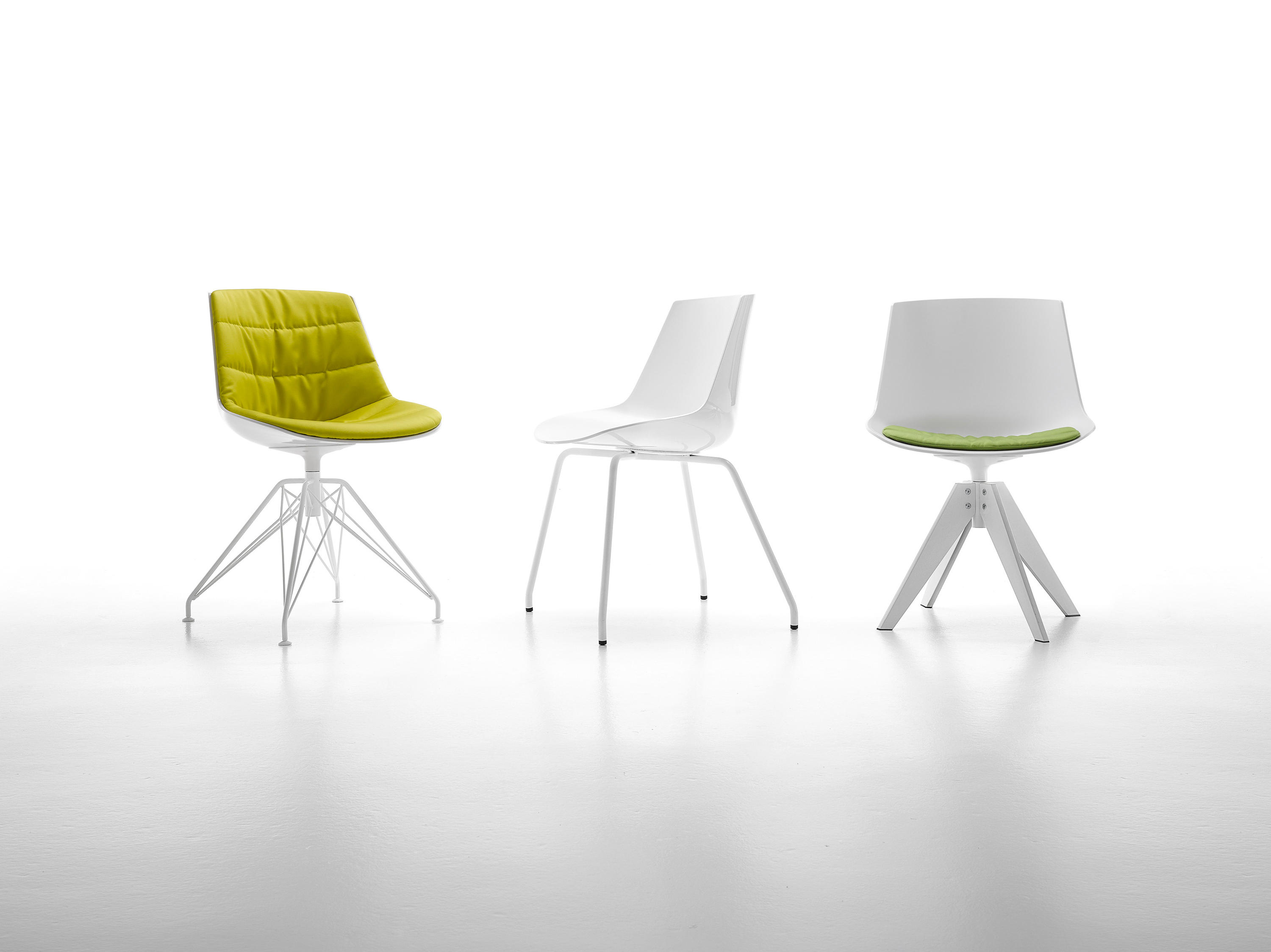 华体会体育官方在线官网 - 坐具|餐椅|办公家具|华体会体育官方在线官网家具|FLOW CHAIR 洽谈椅/餐椅