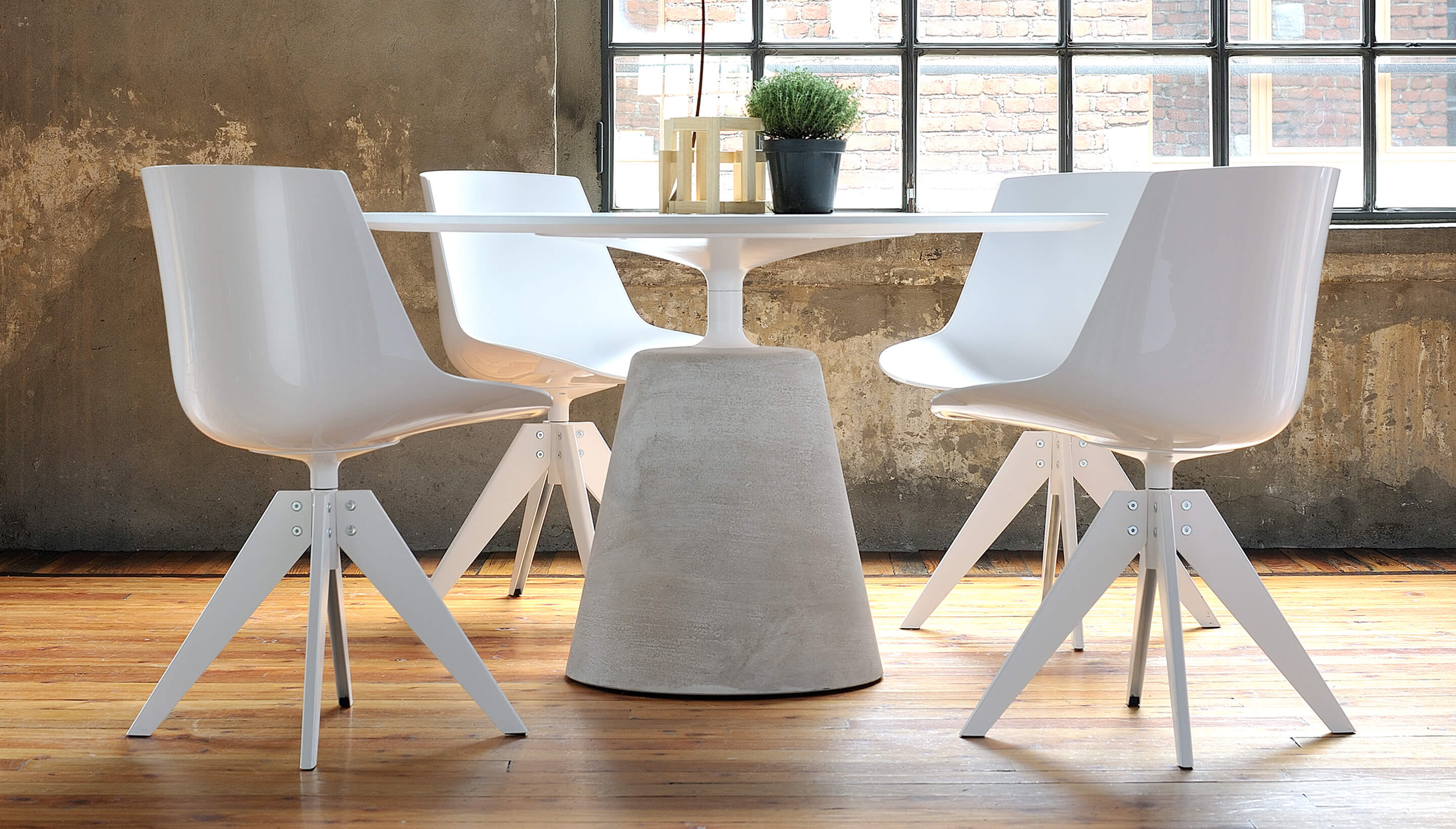 华体会体育官方在线官网 - 坐具|餐椅|办公家具|华体会体育官方在线官网家具|FLOW SLIM 洽谈椅/餐椅