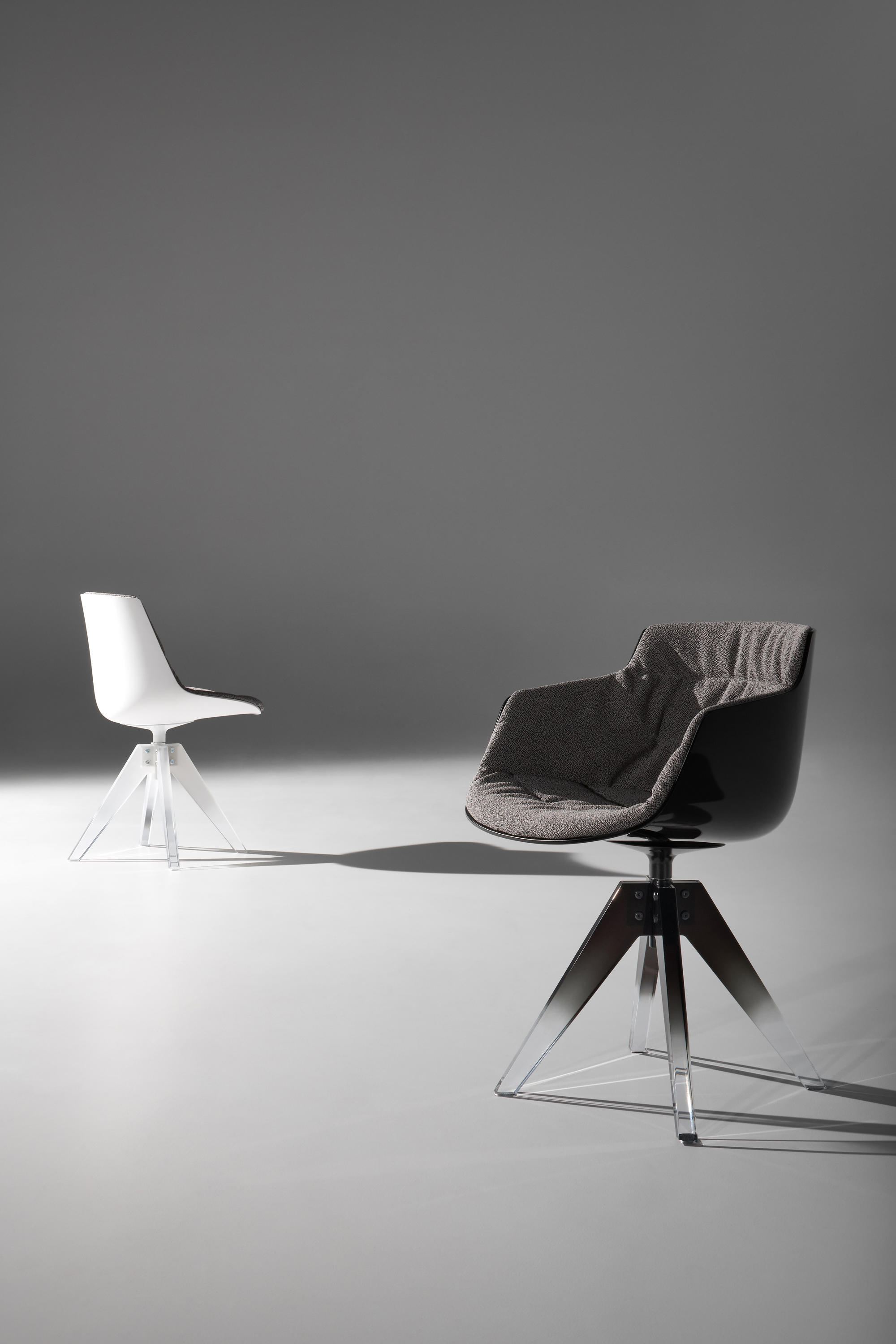 华体会体育官方在线官网 - 坐具|餐椅|办公家具|华体会体育官方在线官网家具|FLOW 10TH 洽谈椅/餐椅