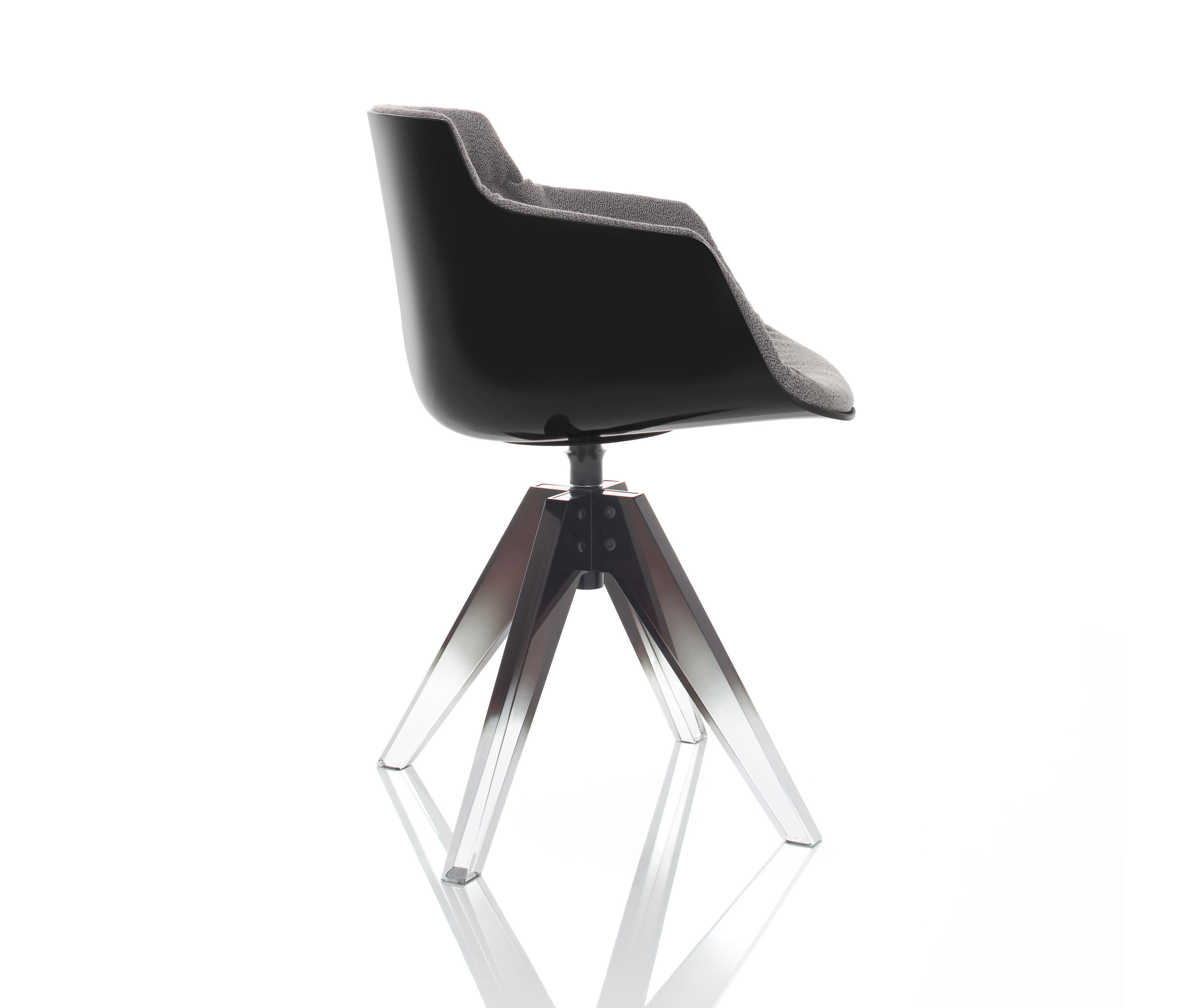 华体会体育官方在线官网 - 坐具|餐椅|办公家具|华体会体育官方在线官网家具|FLOW 10TH 洽谈椅/餐椅