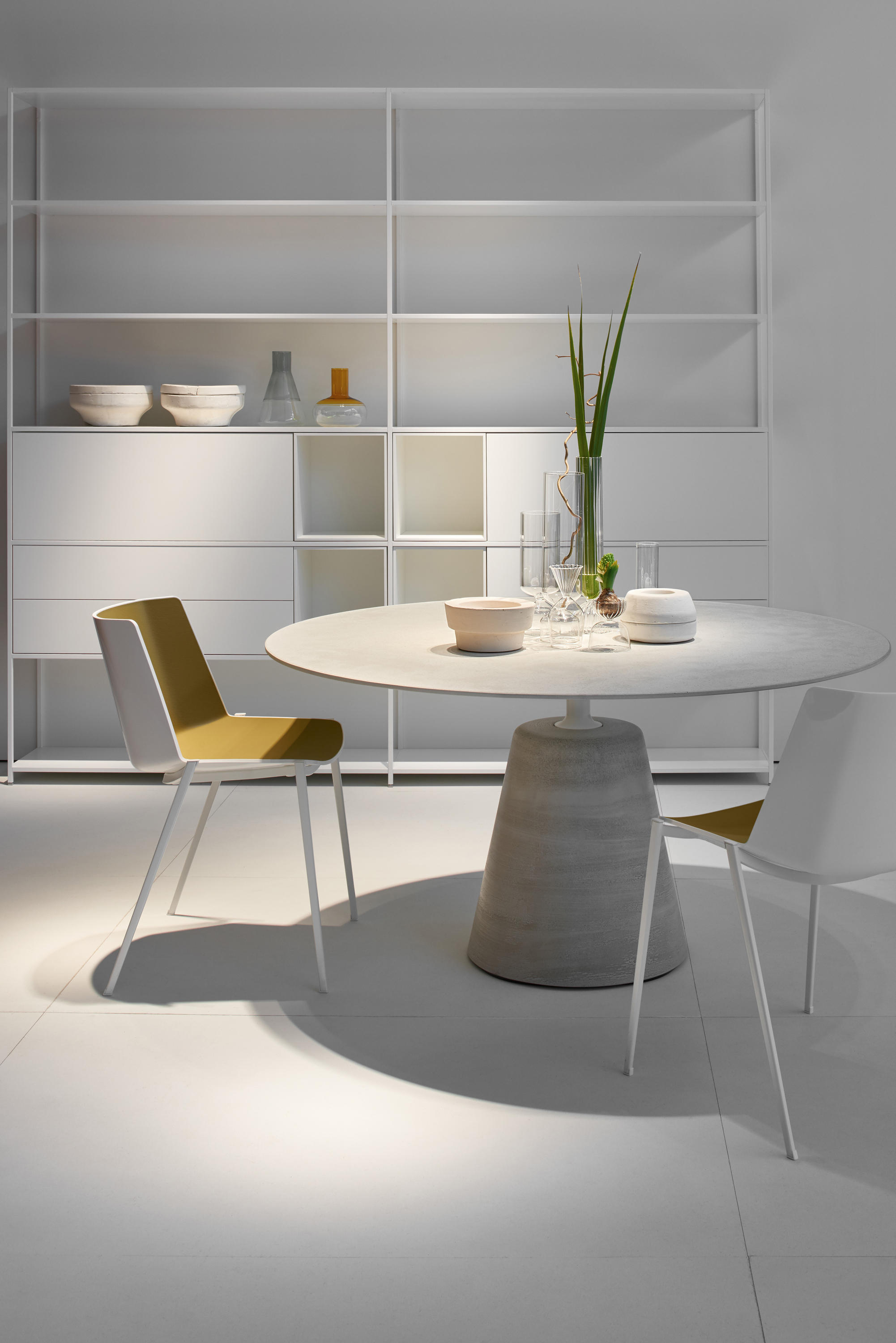 华体会体育官方在线官网 - 坐具|餐椅|办公家具|华体会体育官方在线官网家具|AIKU 洽谈椅/餐椅