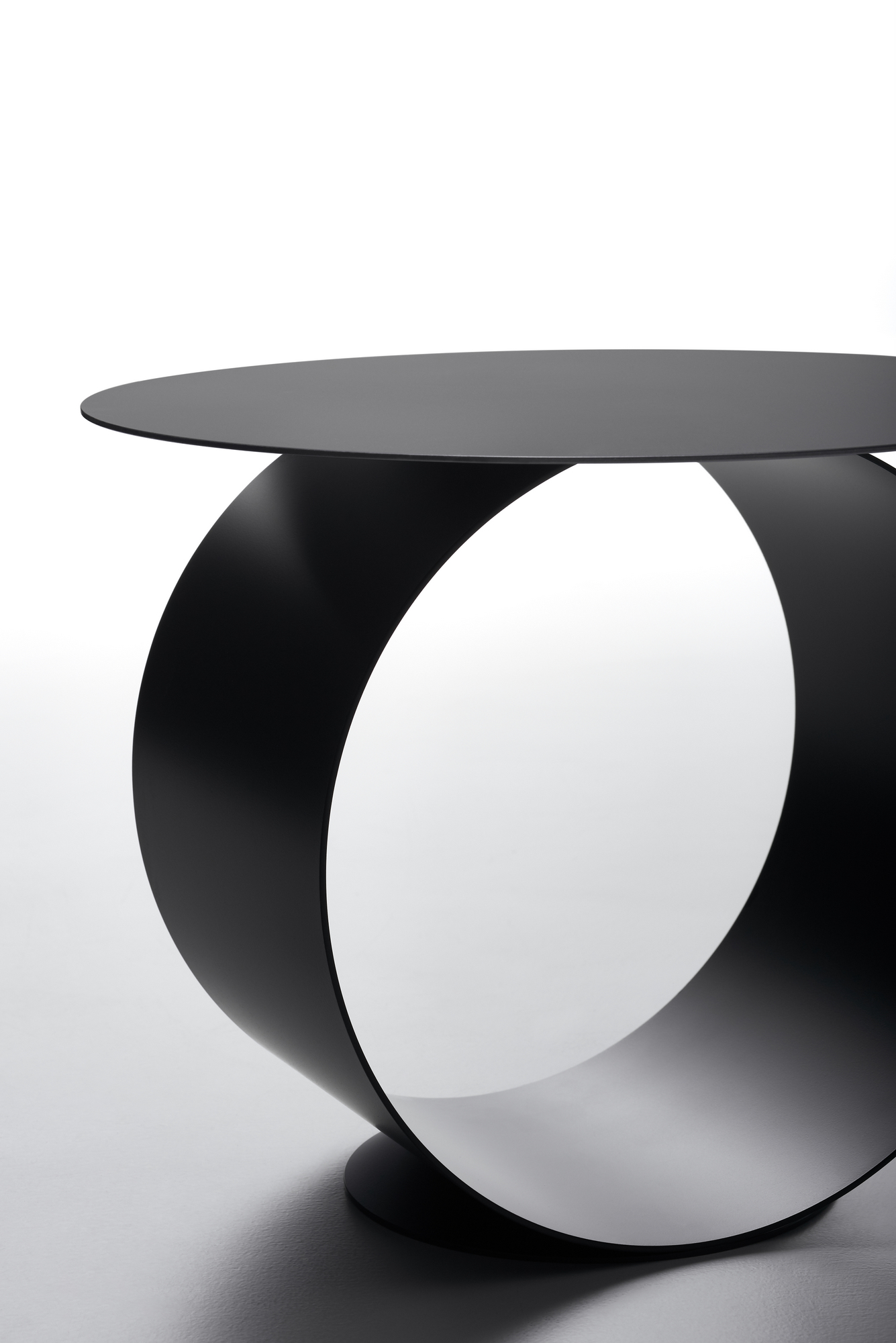 华体会体育官方在线官网 - 桌几|茶几/边几|办公家具|华体会体育官方在线官网家具|METODO 咖啡桌/茶几