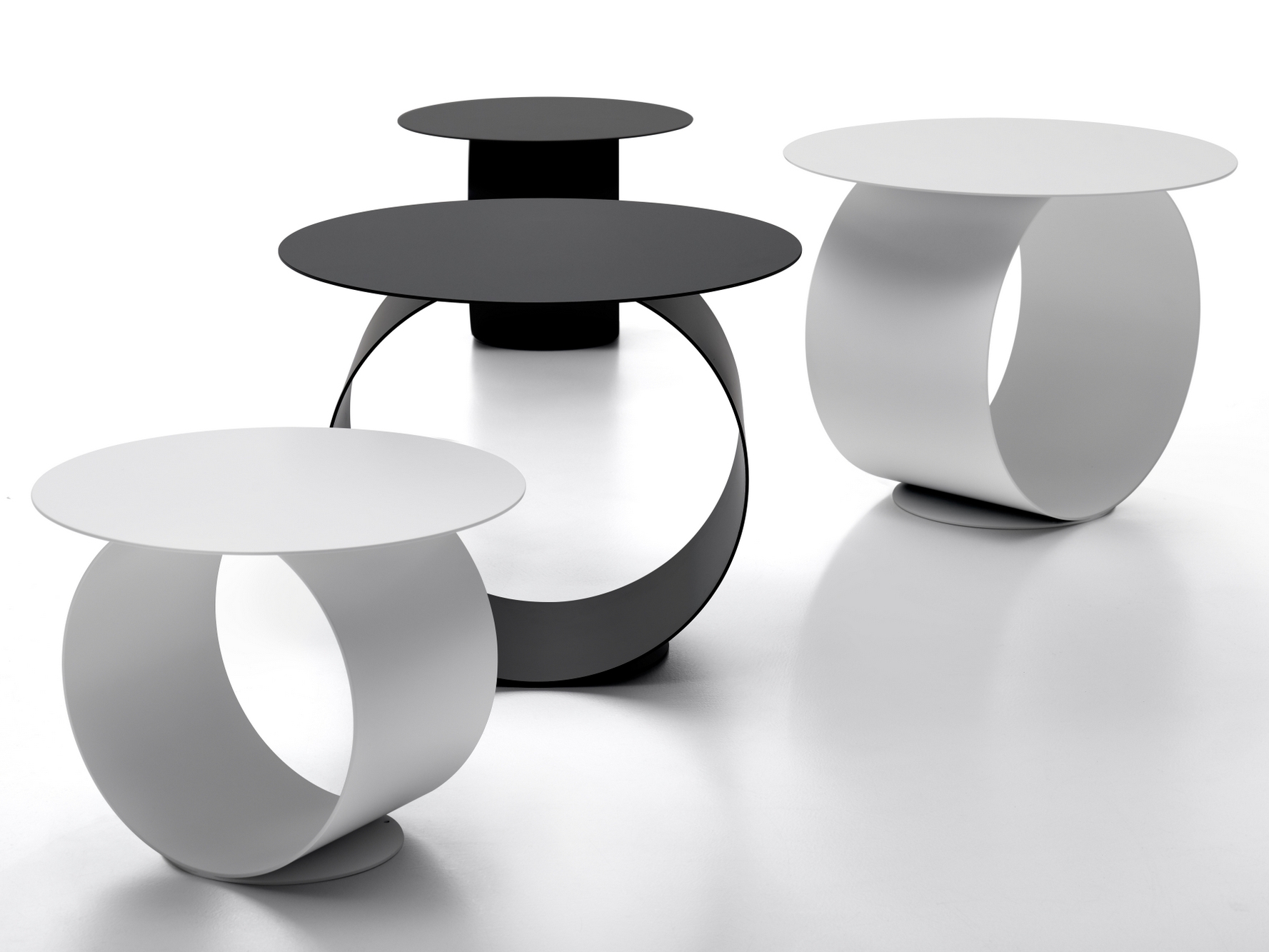 华体会体育官方在线官网 - 桌几|茶几/边几|办公家具|华体会体育官方在线官网家具|METODO 咖啡桌/茶几