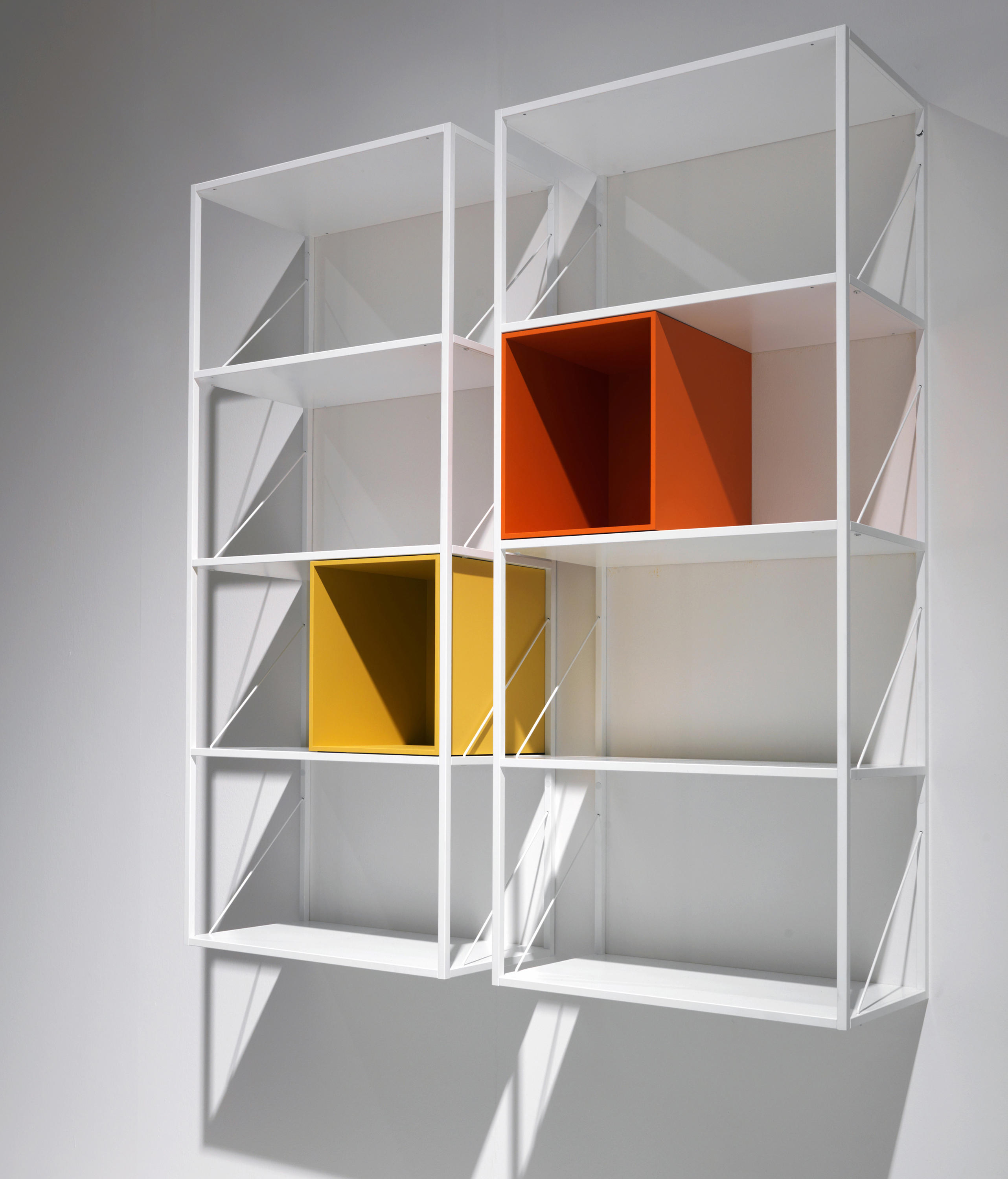 华体会体育官方在线官网 - 储物|装饰架|办公家具|华体会体育官方在线官网家具|MINIMA 装饰柜/书柜