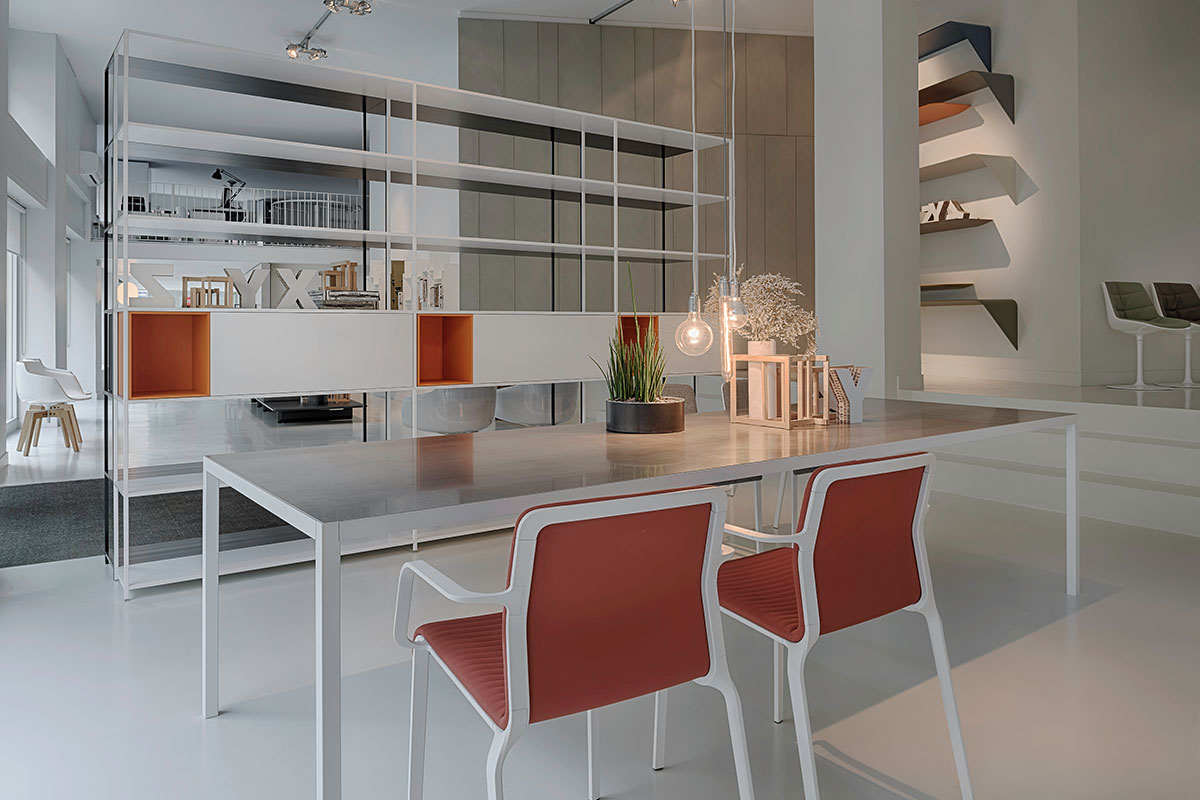 华体会体育官方在线官网 - 储物|装饰架|办公家具|华体会体育官方在线官网家具|MINIMA 装饰柜/书柜