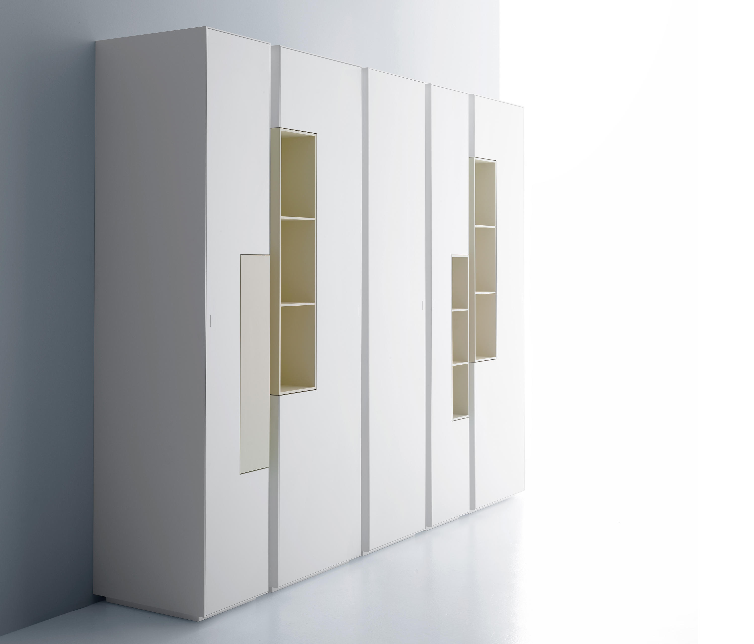 华体会体育官方在线官网 - 储物|装饰架|办公家具|华体会体育官方在线官网家具|INMOTION 装饰柜