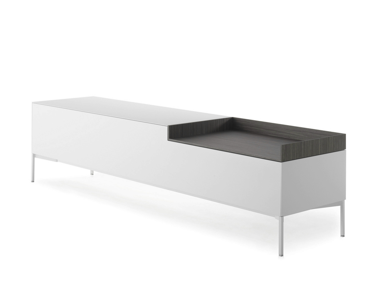 华体会体育官方在线官网 - 储物|装饰架|办公家具|华体会体育官方在线官网家具|INMOTION 装饰柜