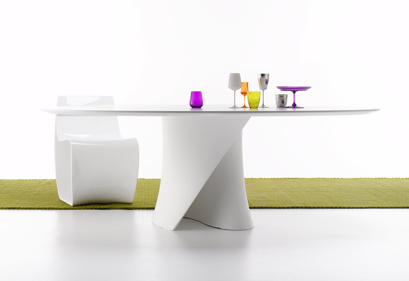 华体会体育官方在线官网 - 桌几|餐桌|办公家具|华体会体育官方在线官网家具|STABLE 餐桌