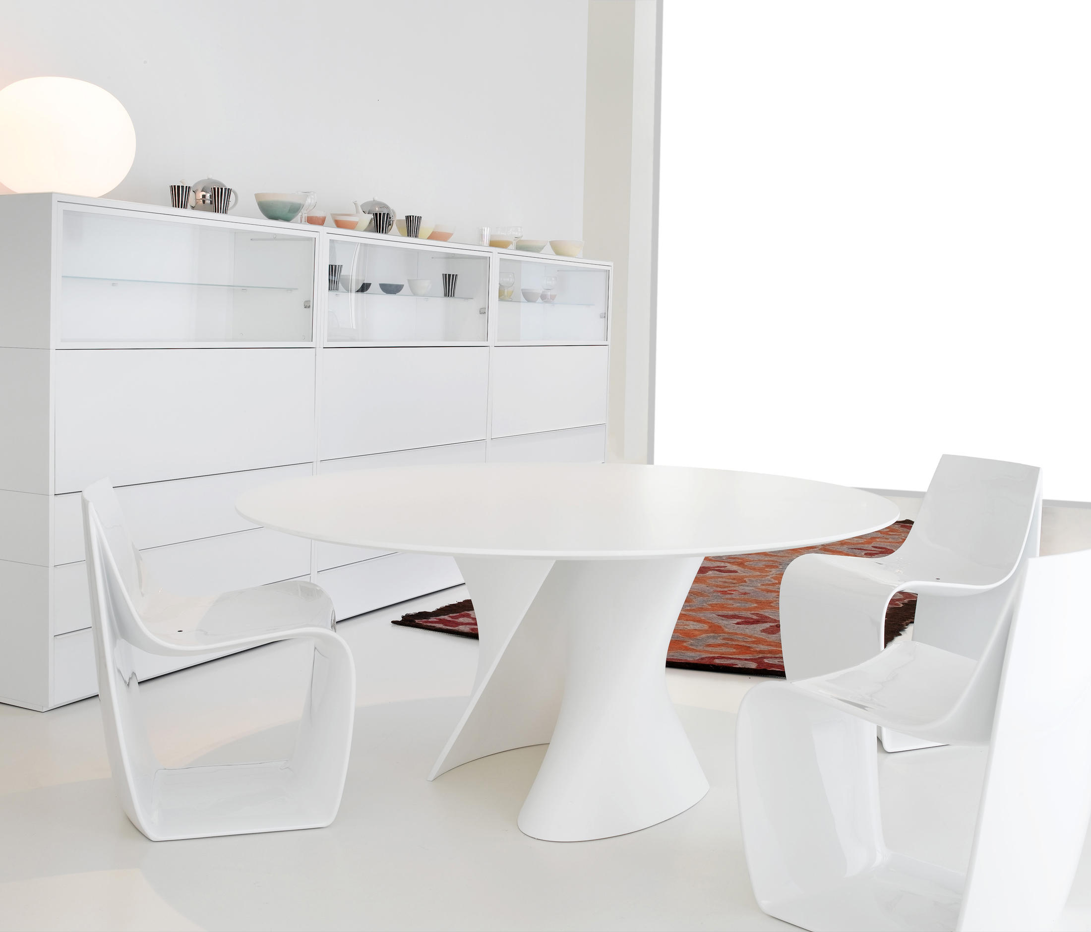 华体会体育官方在线官网 - 桌几|餐桌|办公家具|华体会体育官方在线官网家具|STABLE 餐桌