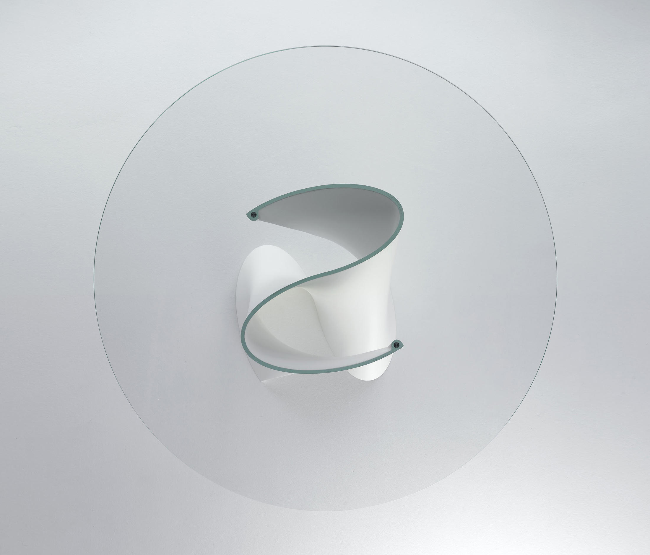 华体会体育官方在线官网 - 桌几|餐桌|办公家具|华体会体育官方在线官网家具|STABLE 餐桌