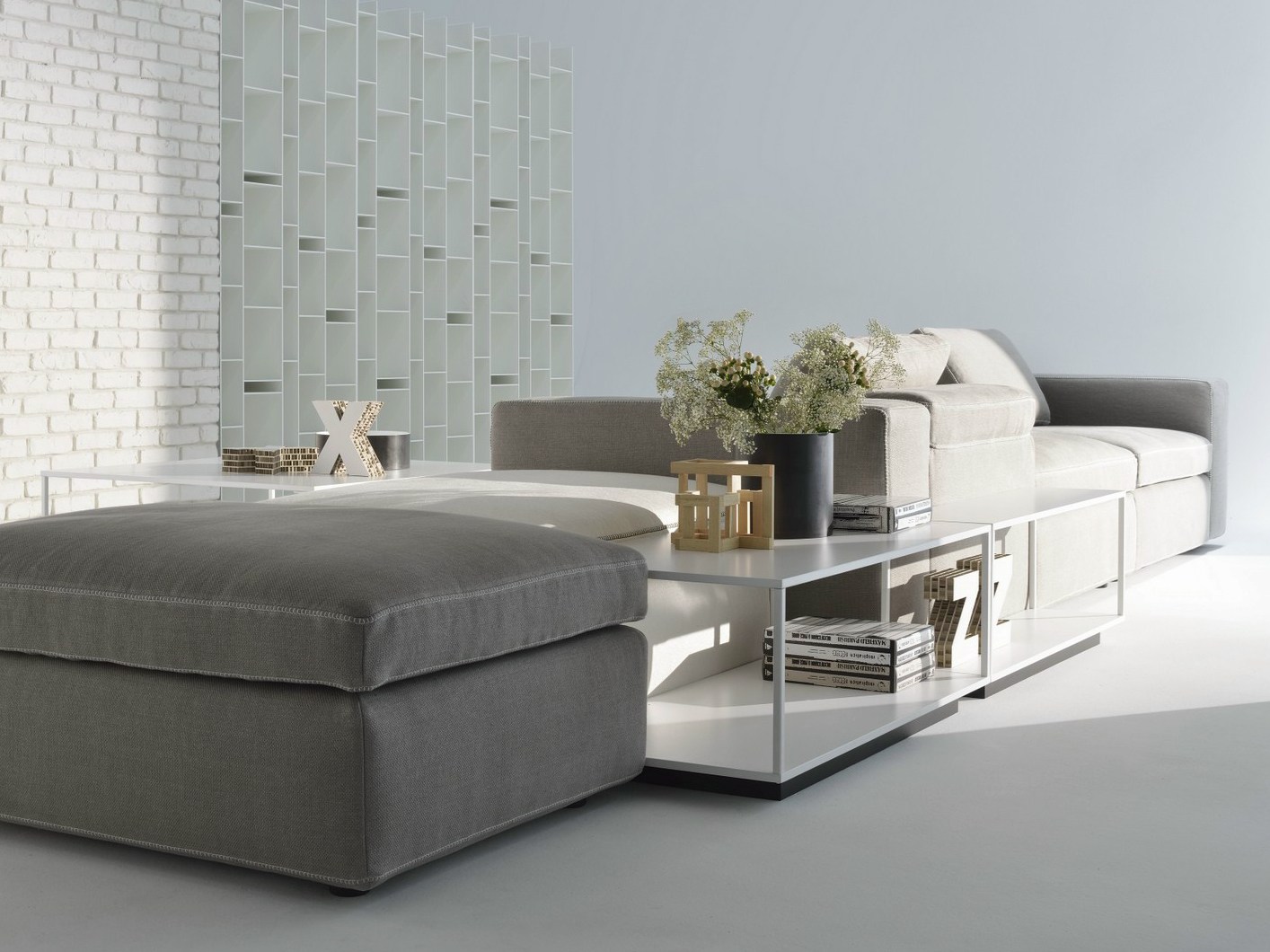 华体会体育官方在线官网 - 桌几|茶几/边几|办公家具|华体会体育官方在线官网家具|GRAFO LOW TABLE 茶几/咖啡桌