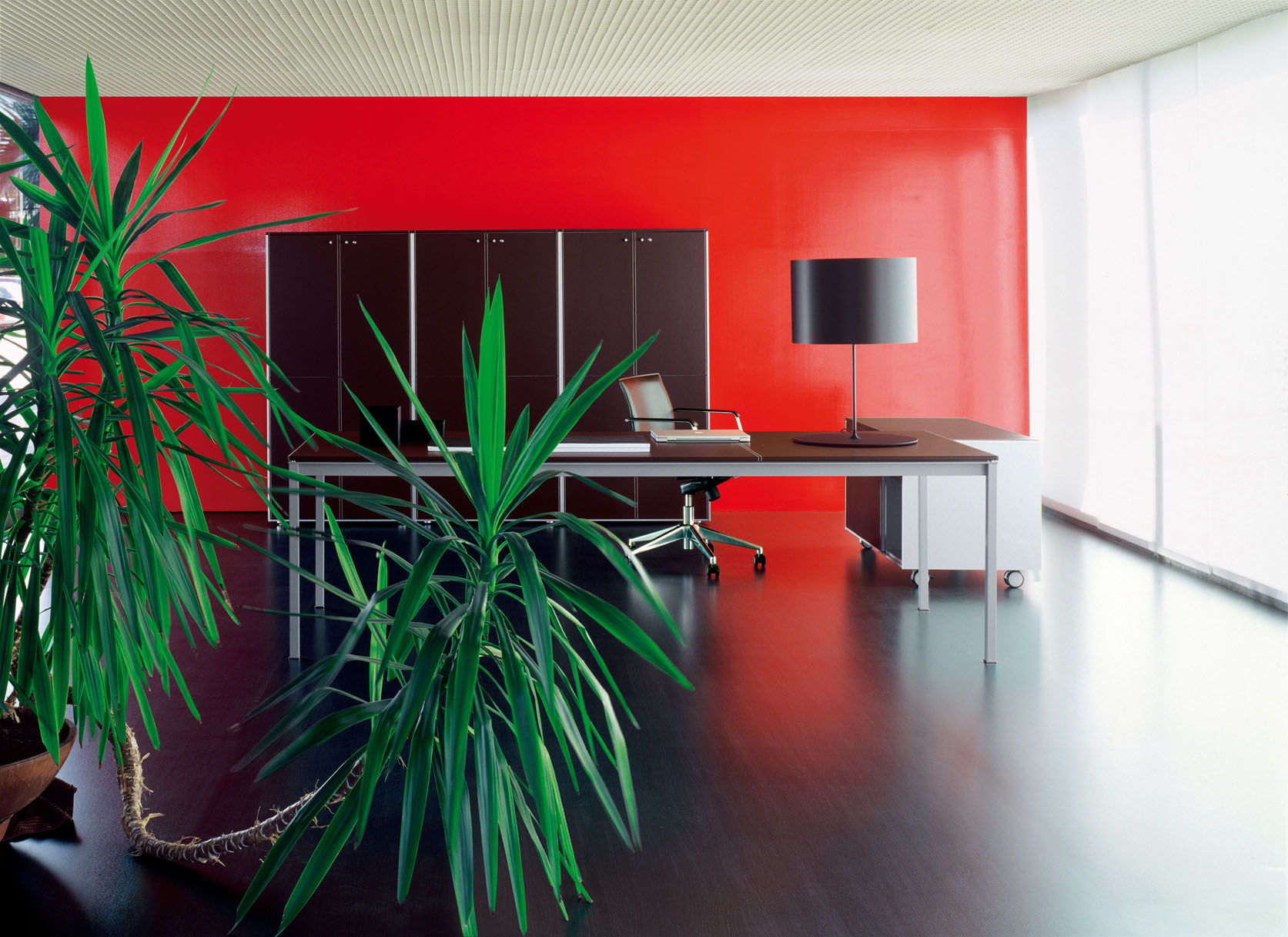 办公台|时尚大班台|办公家具|华体会体育官方在线官网家具|Corium 真皮